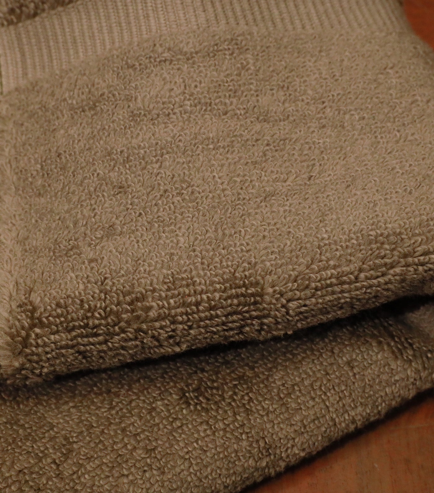 Amario Face Towel Green