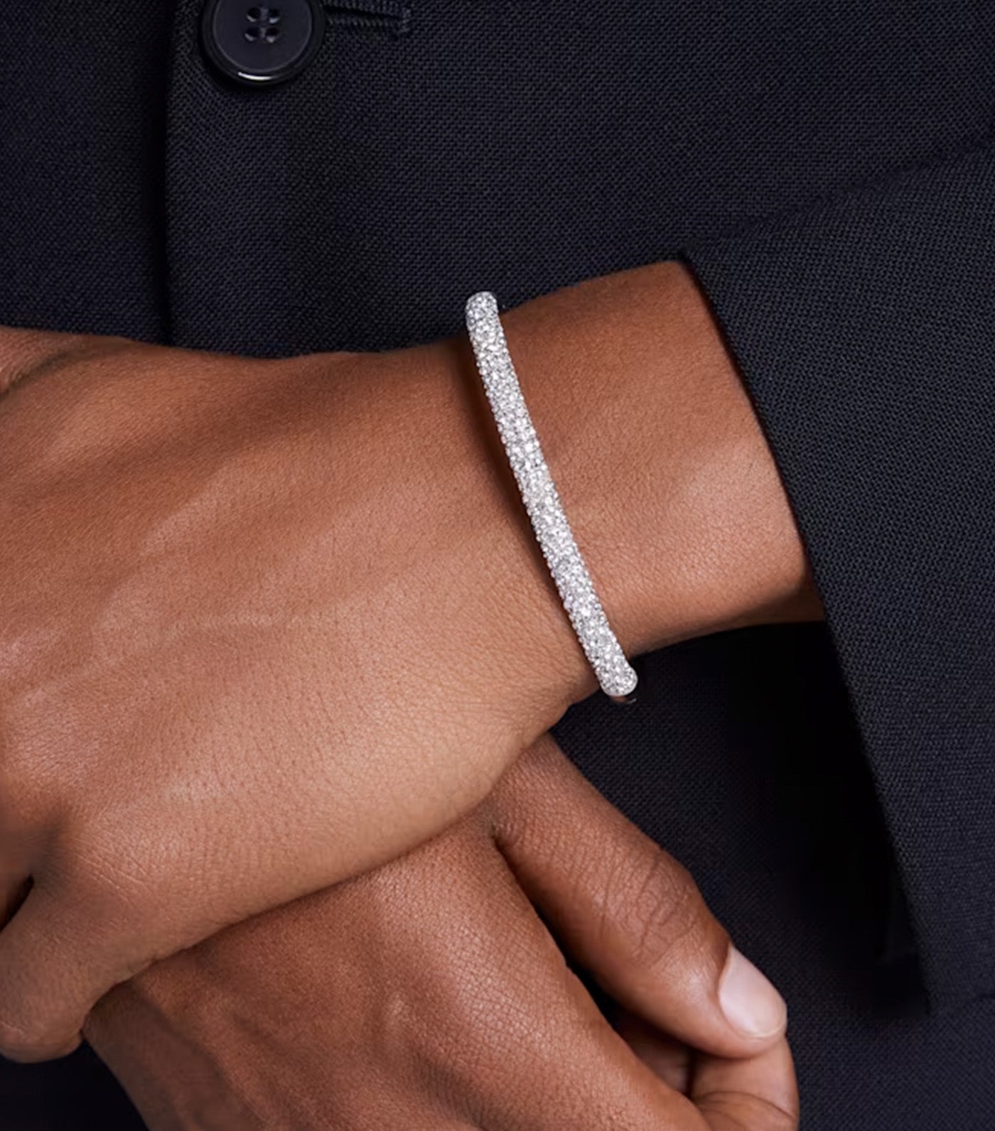 Meteora Bangle Snow Pavé White Rhodium Plated