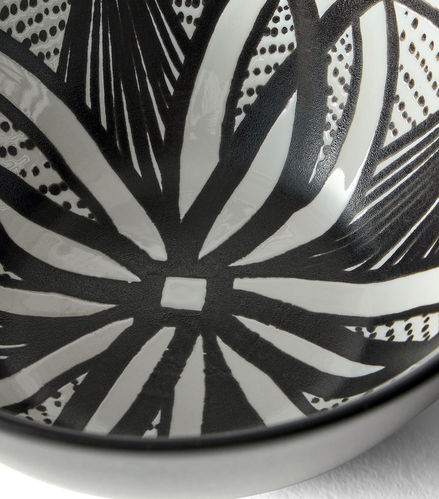 Fez Stoneware Black and White