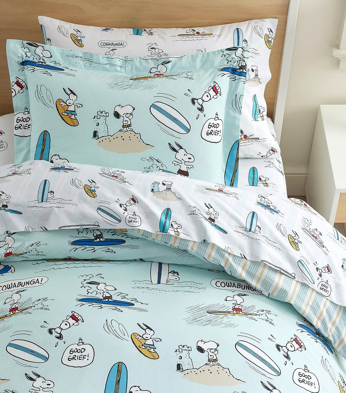 Peanuts® Snoopy® Surf Organic Duvet Cover and Shams