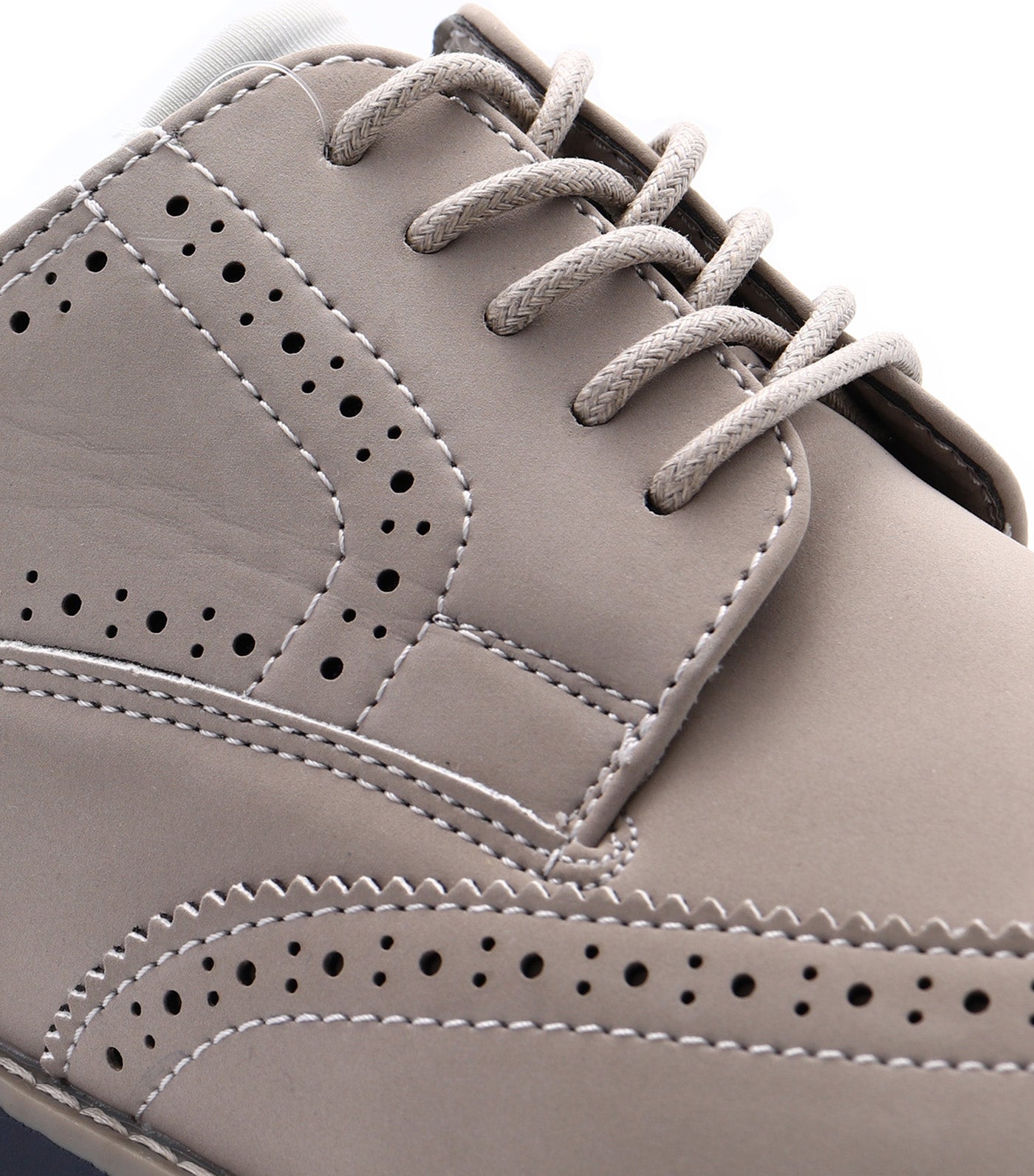 Bale Wingtip Lace Up Gray