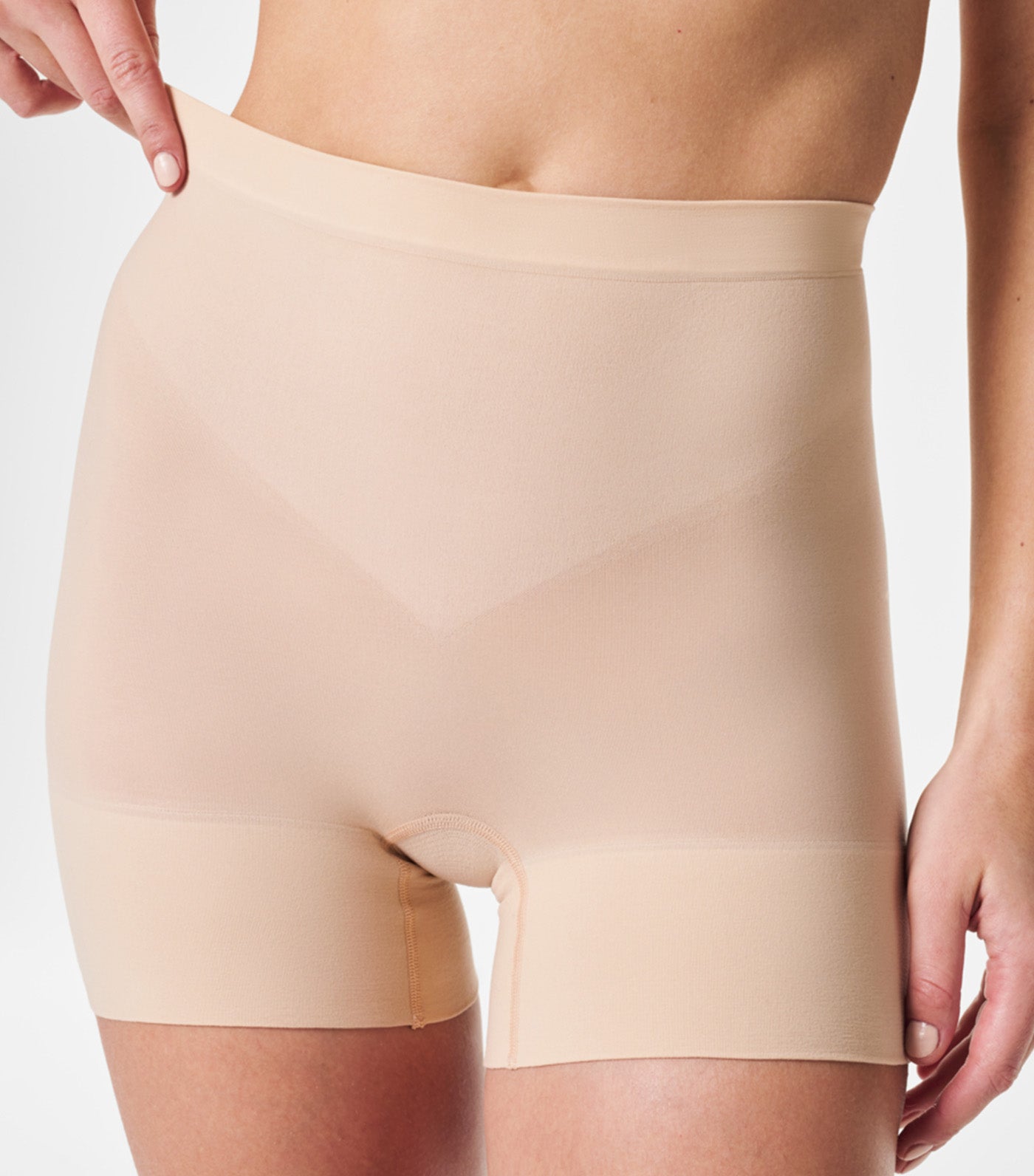 Everyday Seamless Shaping Shorty Soft Nude