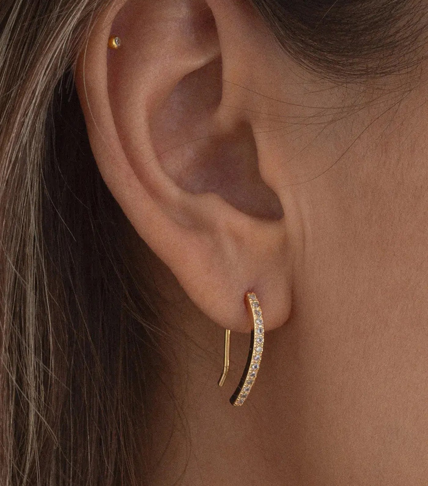 Soha Crystal Earrings Gold