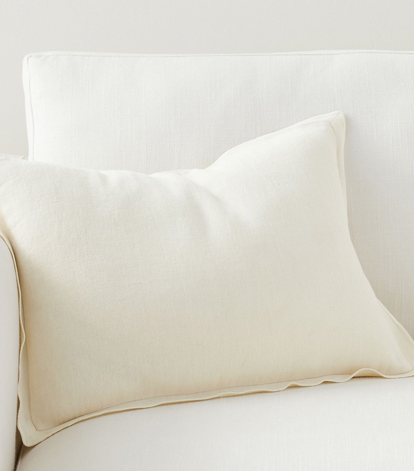 Galen Linen Lumbar Pillow Cover