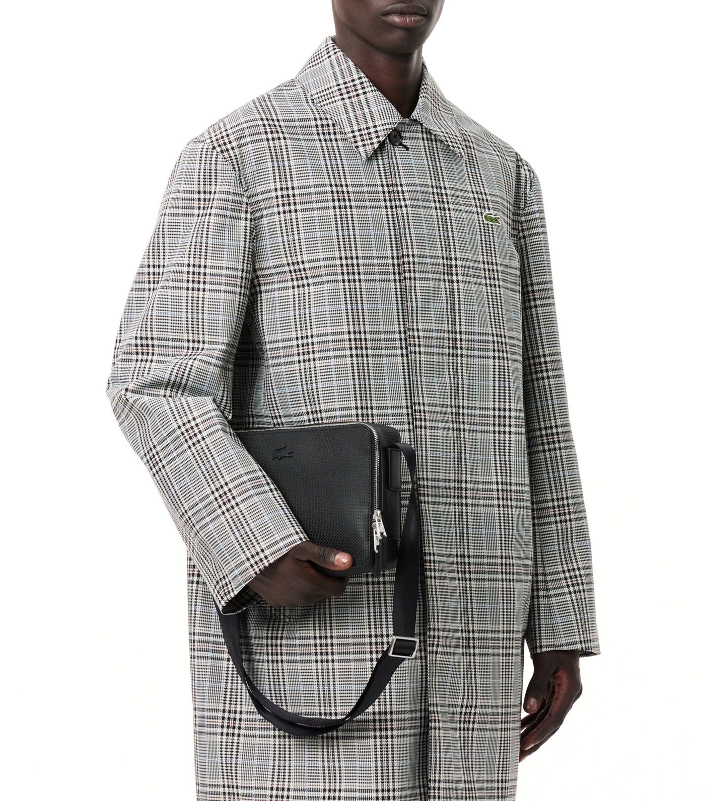 Lacoste★人気★Chantaco Vertical Cross Bag★ユニセックス Lacoste☆人気☆Chantaco Vertical Cross Bag☆ユニセックス