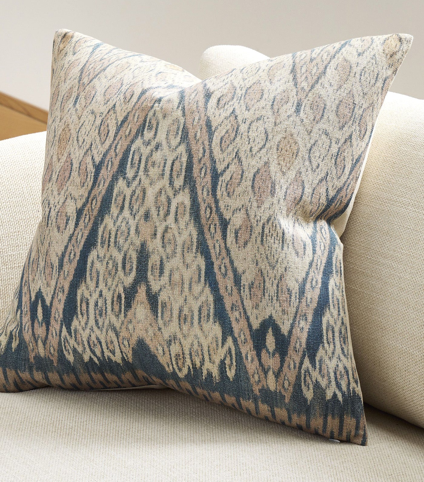 Peyton Pillow Cover Navy