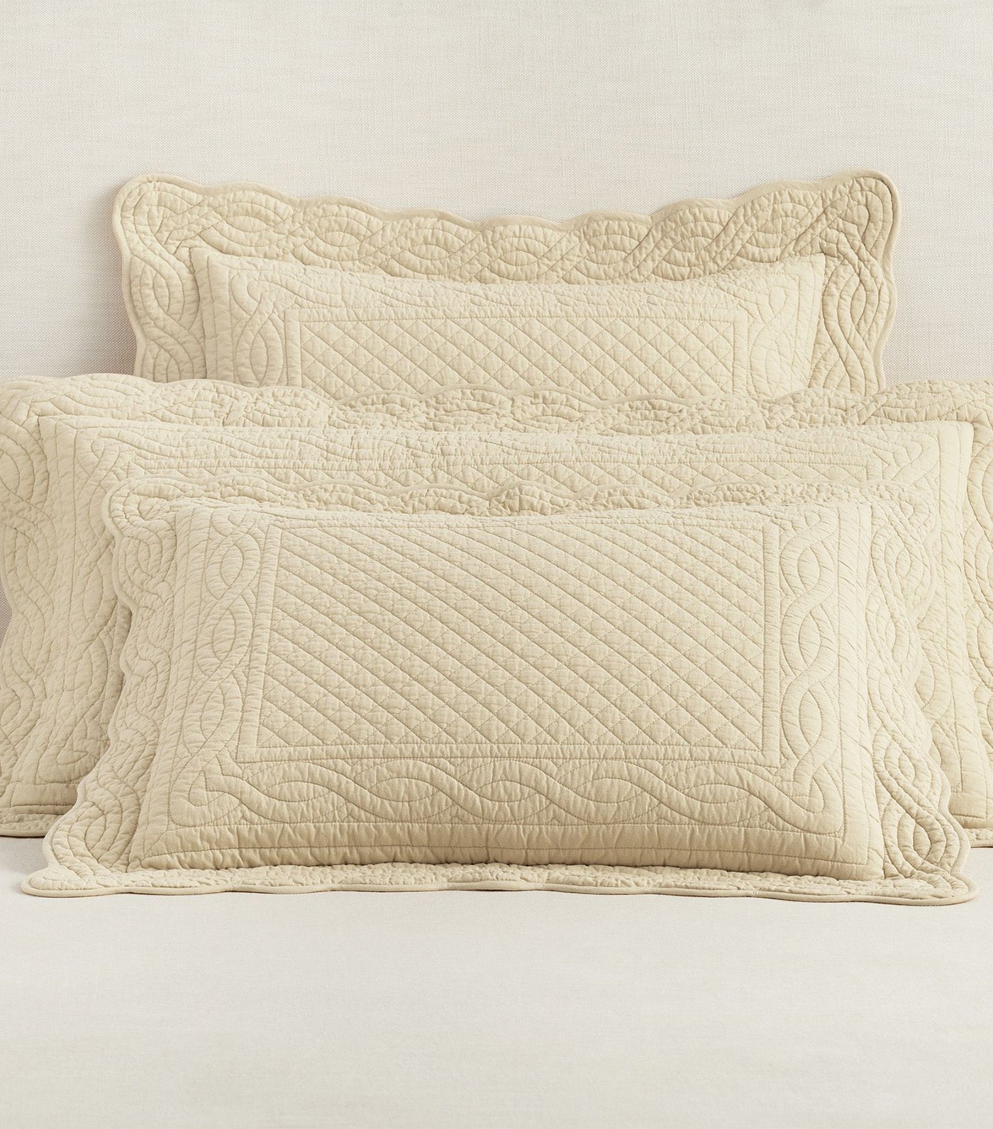 Heirloom Scallop Quilted Sham Oatmeal