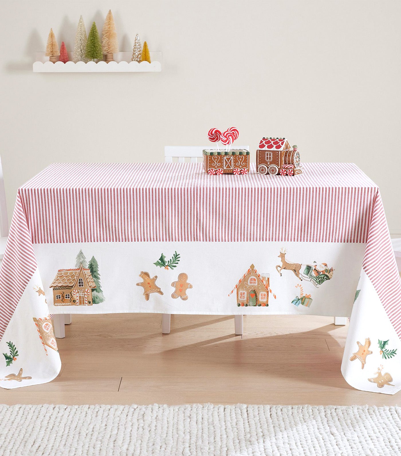 Gingerbread Tablecloth Multi