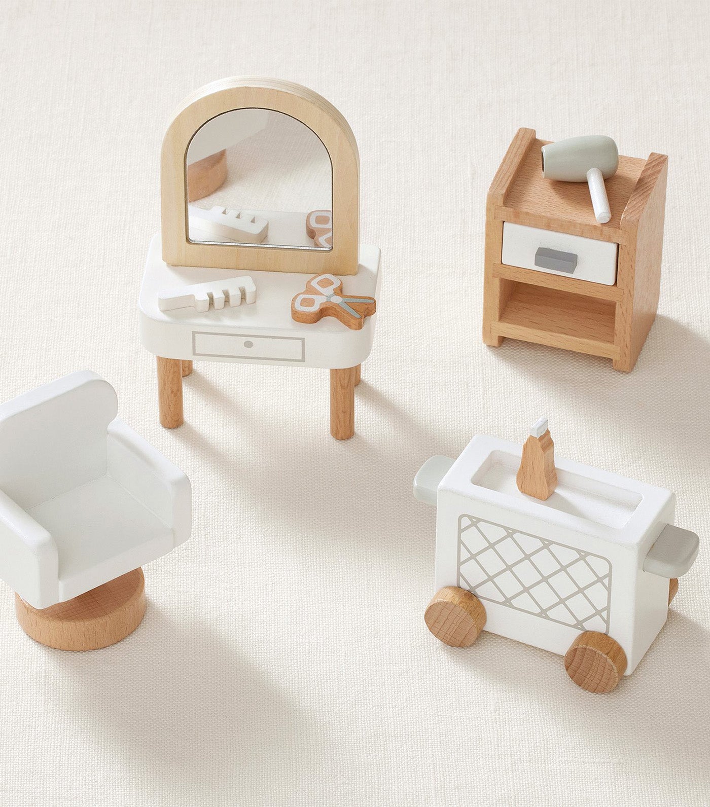 Dollhouse Vanity Set