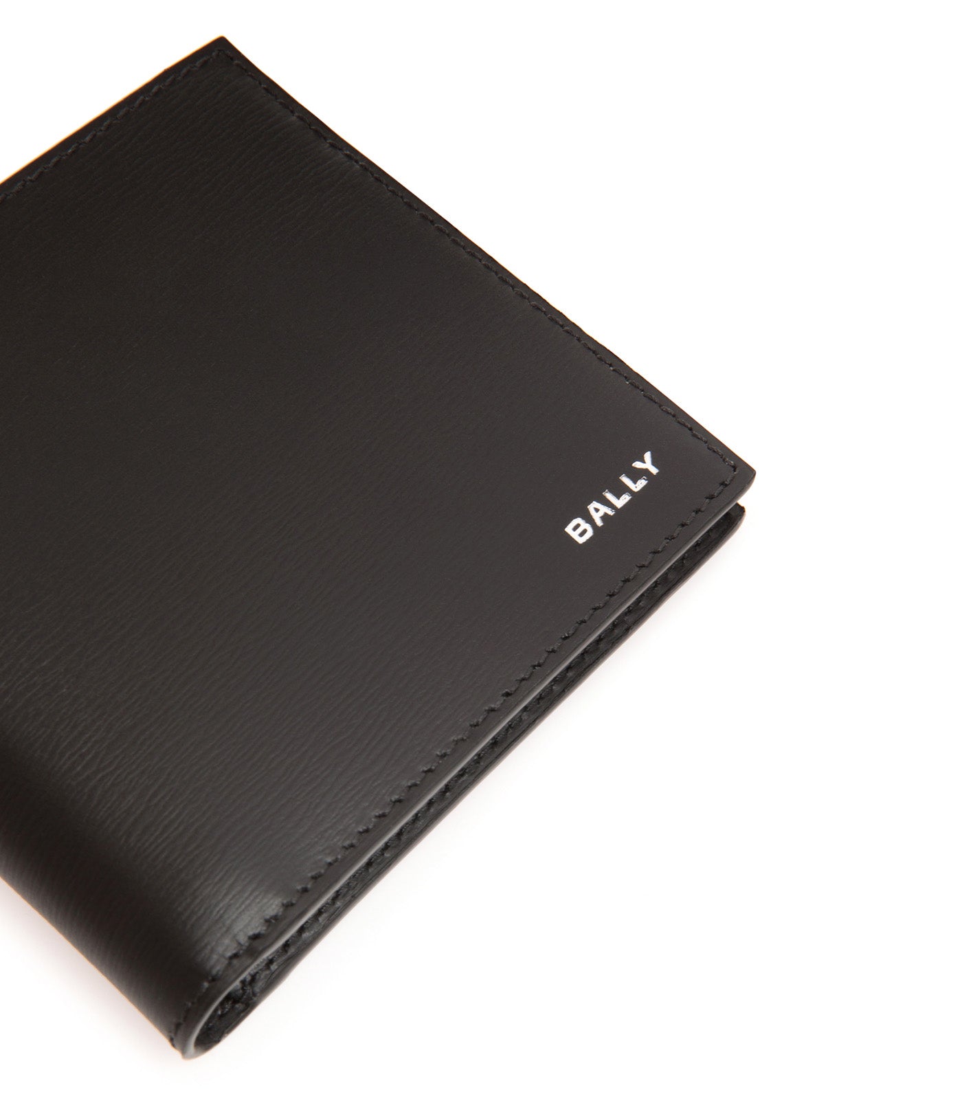 Crossing 8CC Bifold Wallet Black