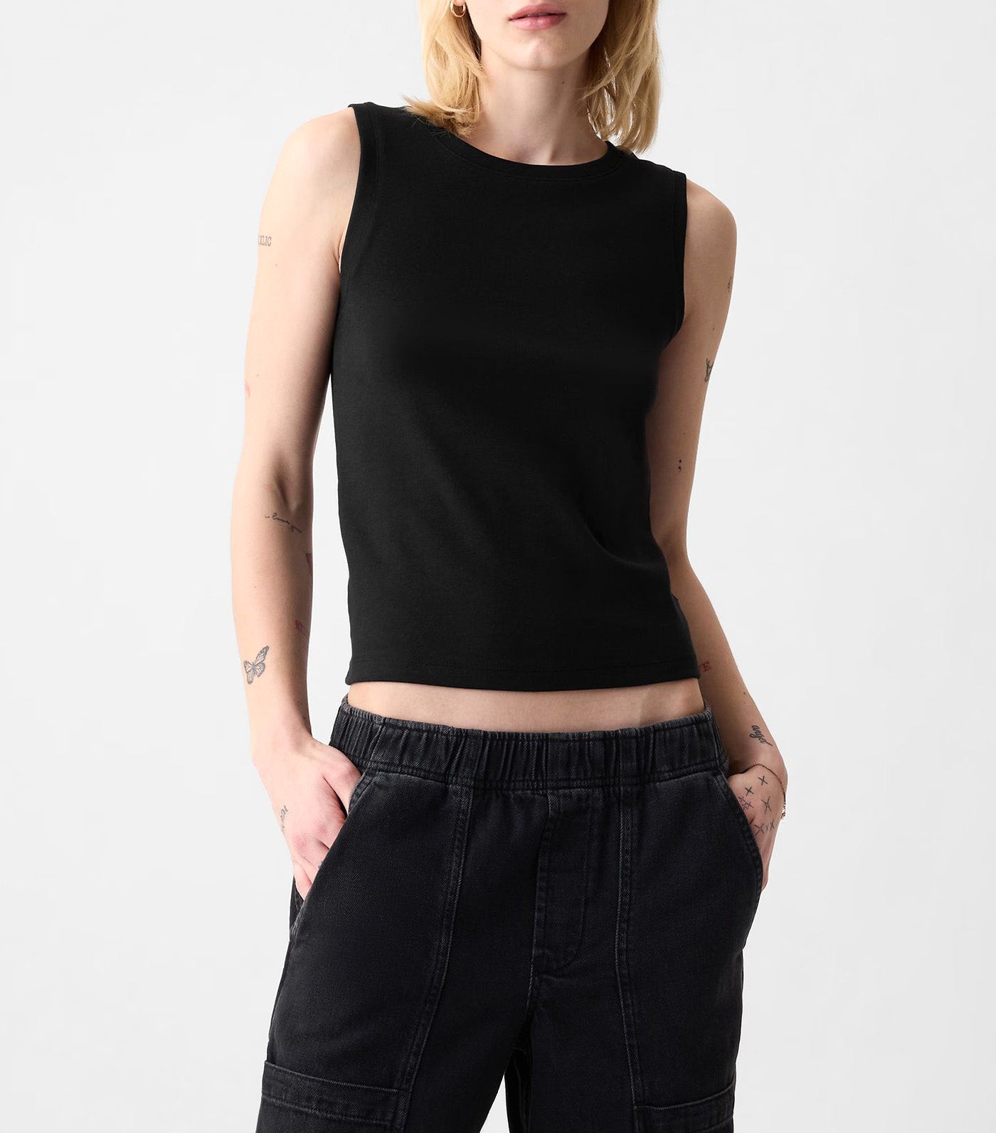 Modern Shell Tank Top Black