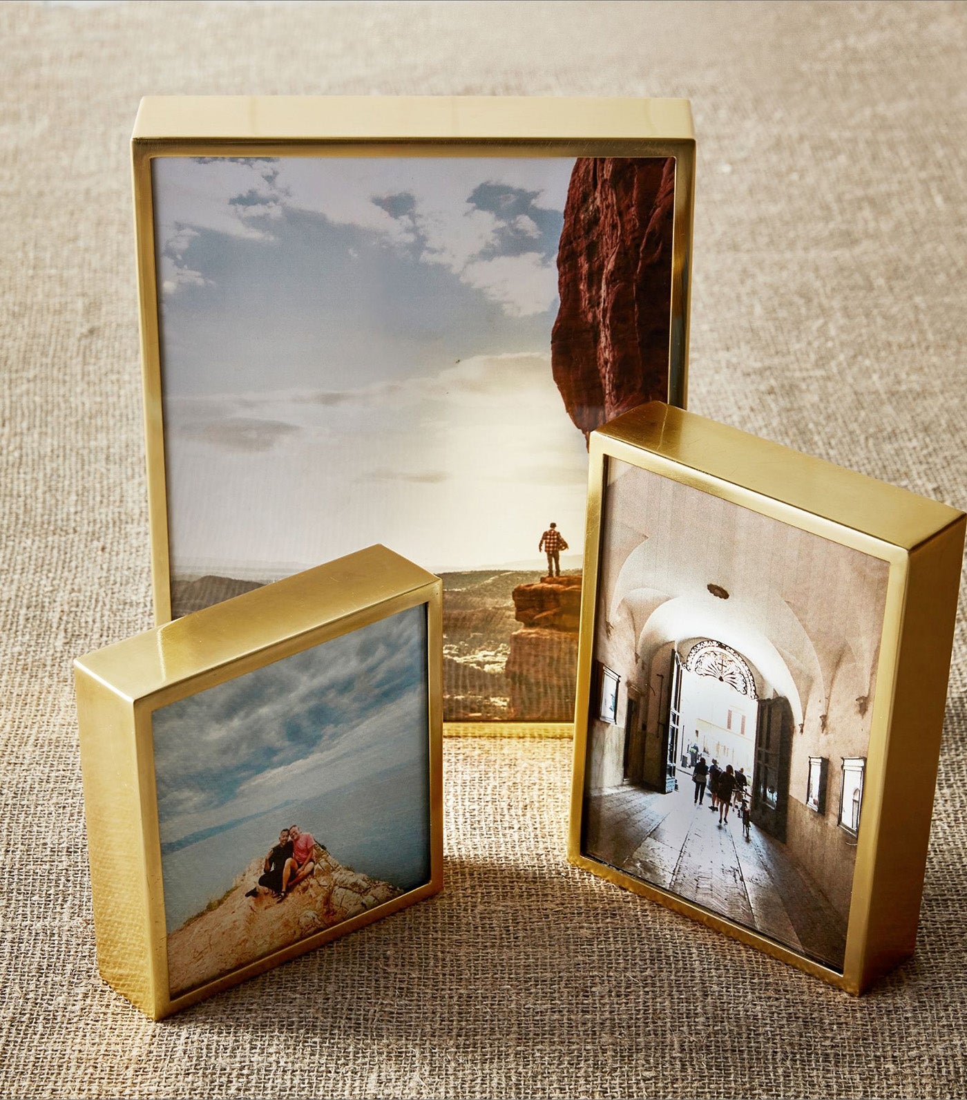 Hagen Picture Frames