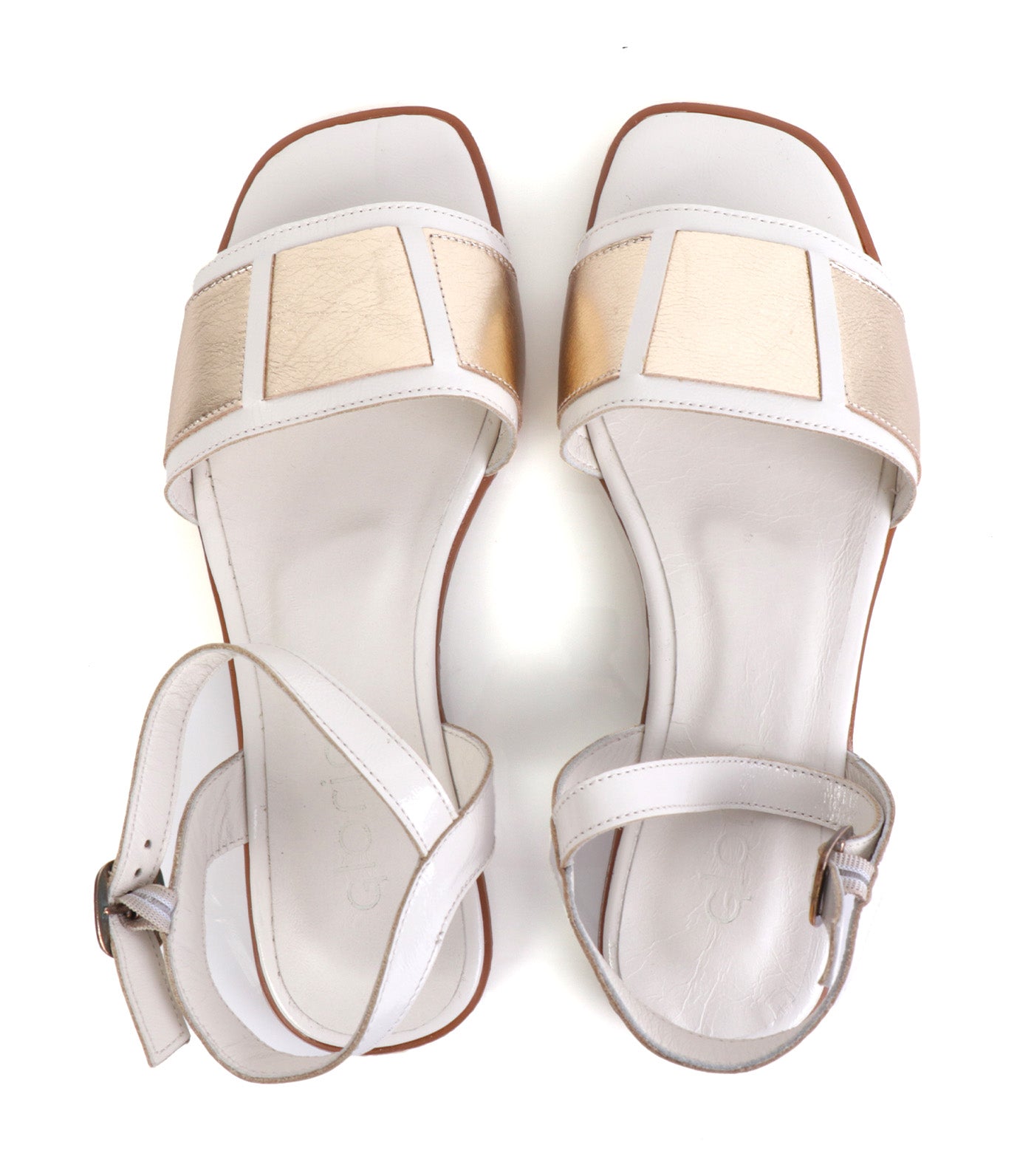 Sandals Beige Patent/Gold