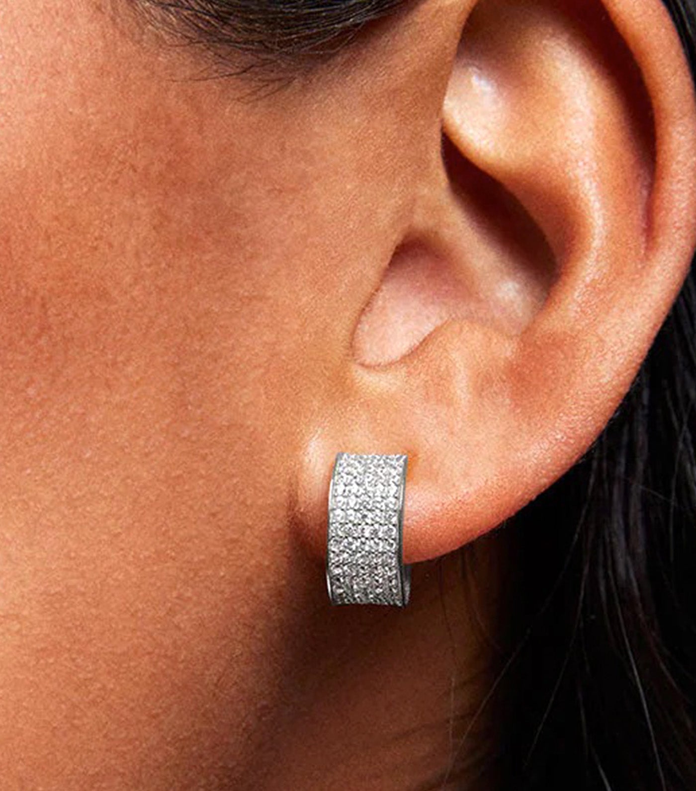 Petit Pavé Thick Huggie Hoops Silver