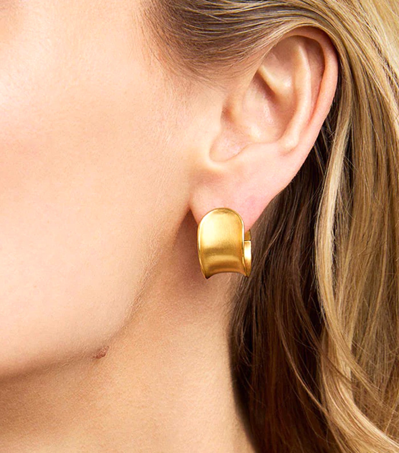 Sol Huggie Hoops Gold