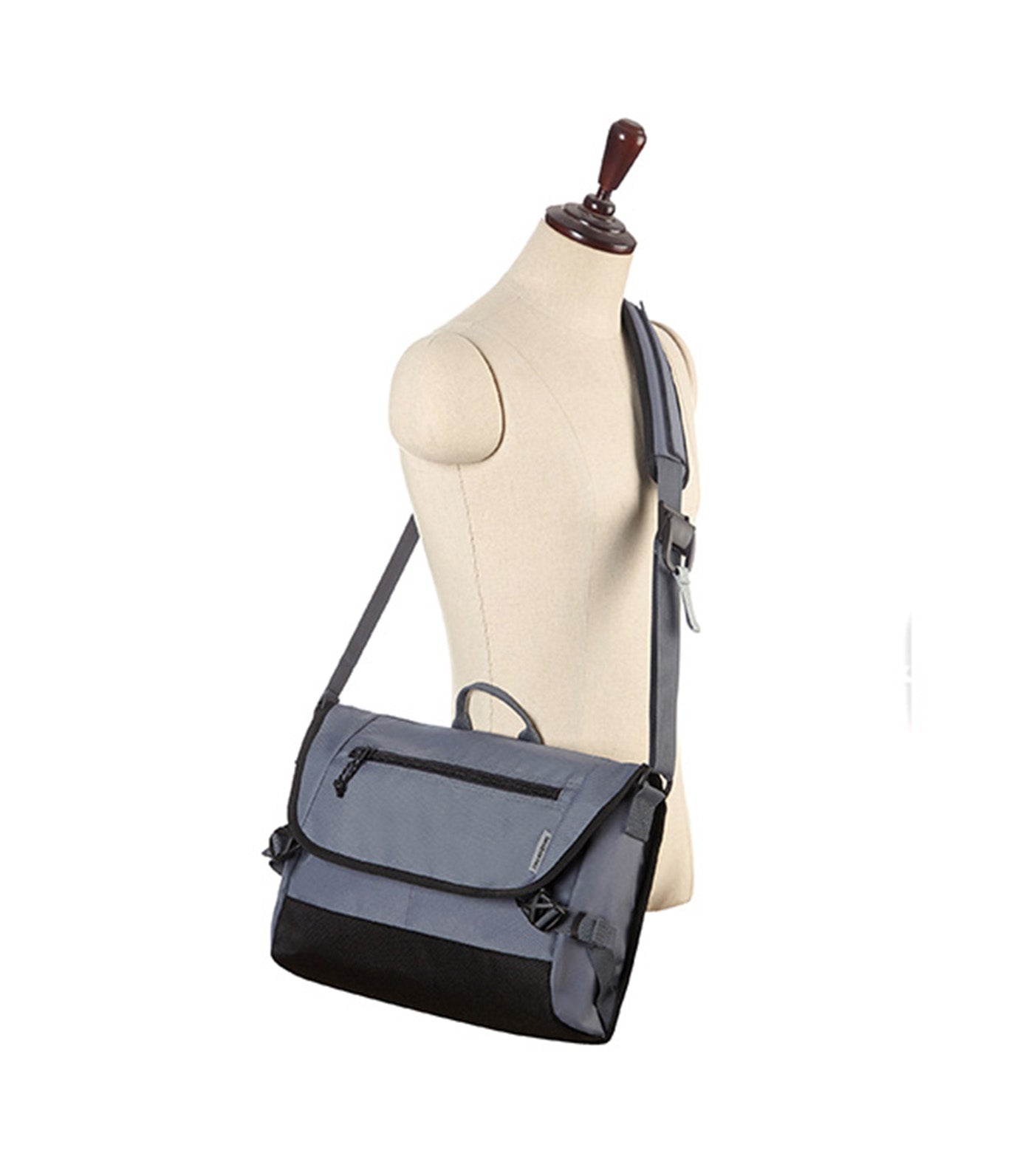 Clynee Messenger Bag