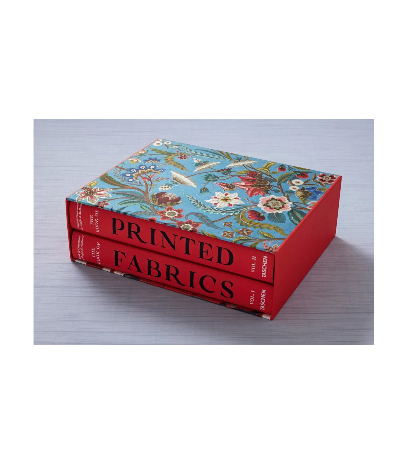 The Book of Printed Fabrics. From the 16th century until today