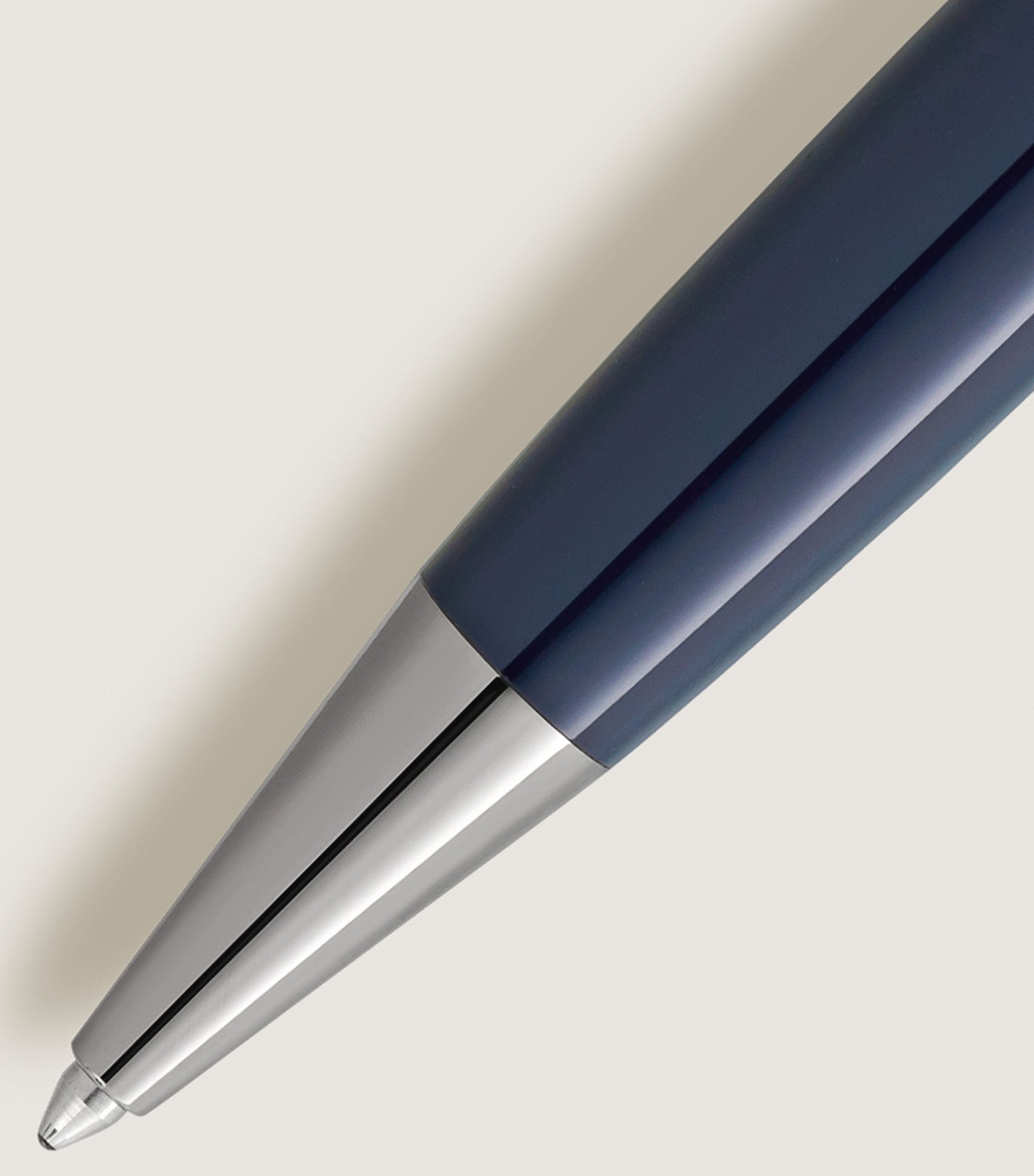 Meisterstück Around the World in 80 Days Doué Classique Ballpoint