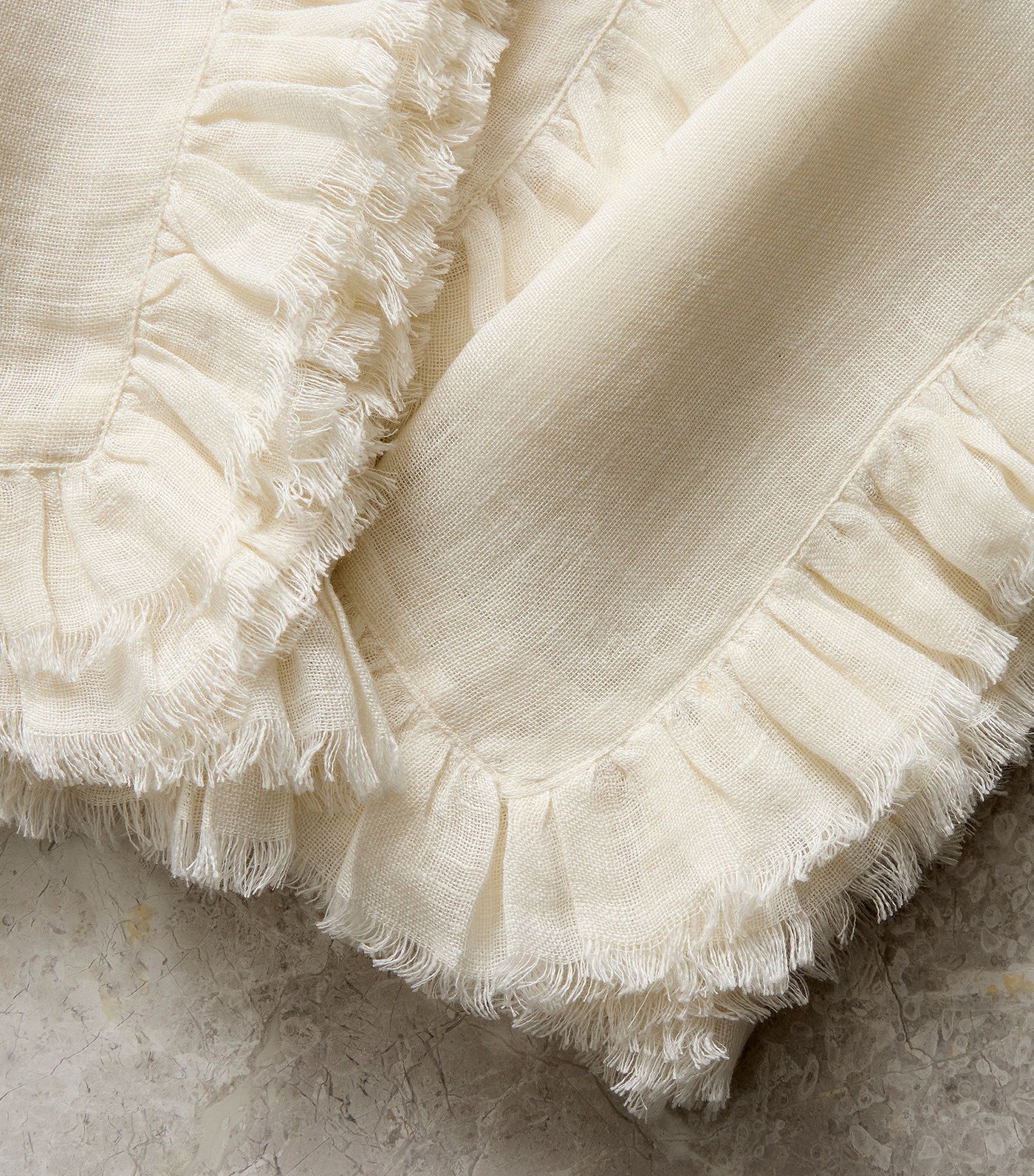 Abigail Ruffle Linen Napkin Sets