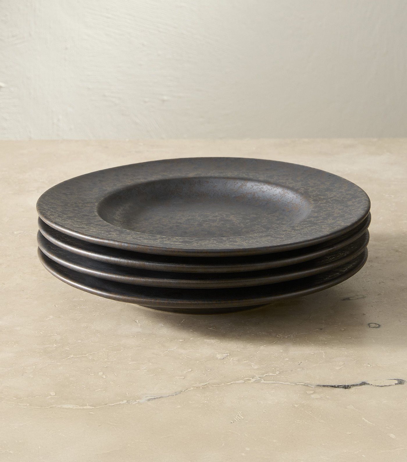 Lucia Wide Rim Dinnerware Collection
