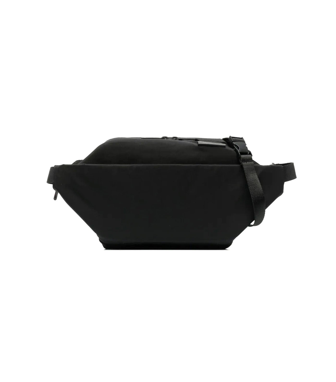 Isarau Small Smooth Black