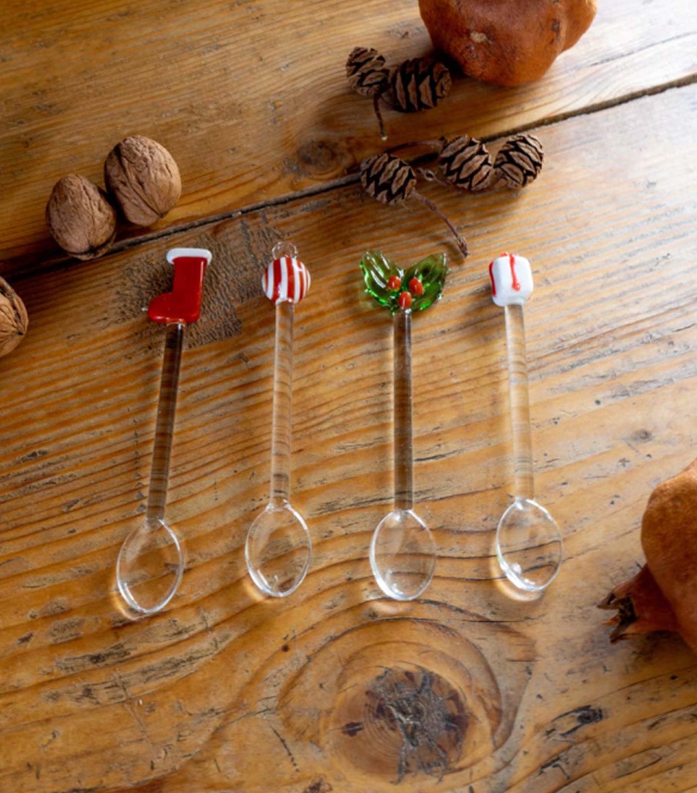 WD Lifestyle Monterey Christmas Set of 4 Teaspoons with Christmas Decoration 