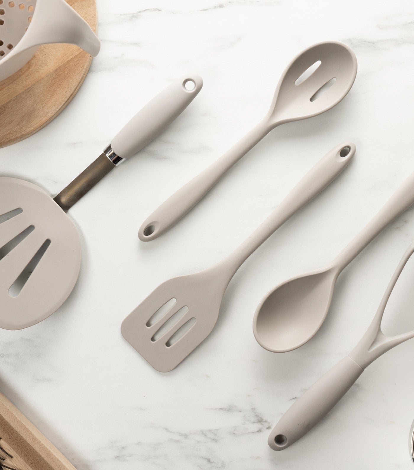 Fusion Twist Silicone Solid Spoon Gray