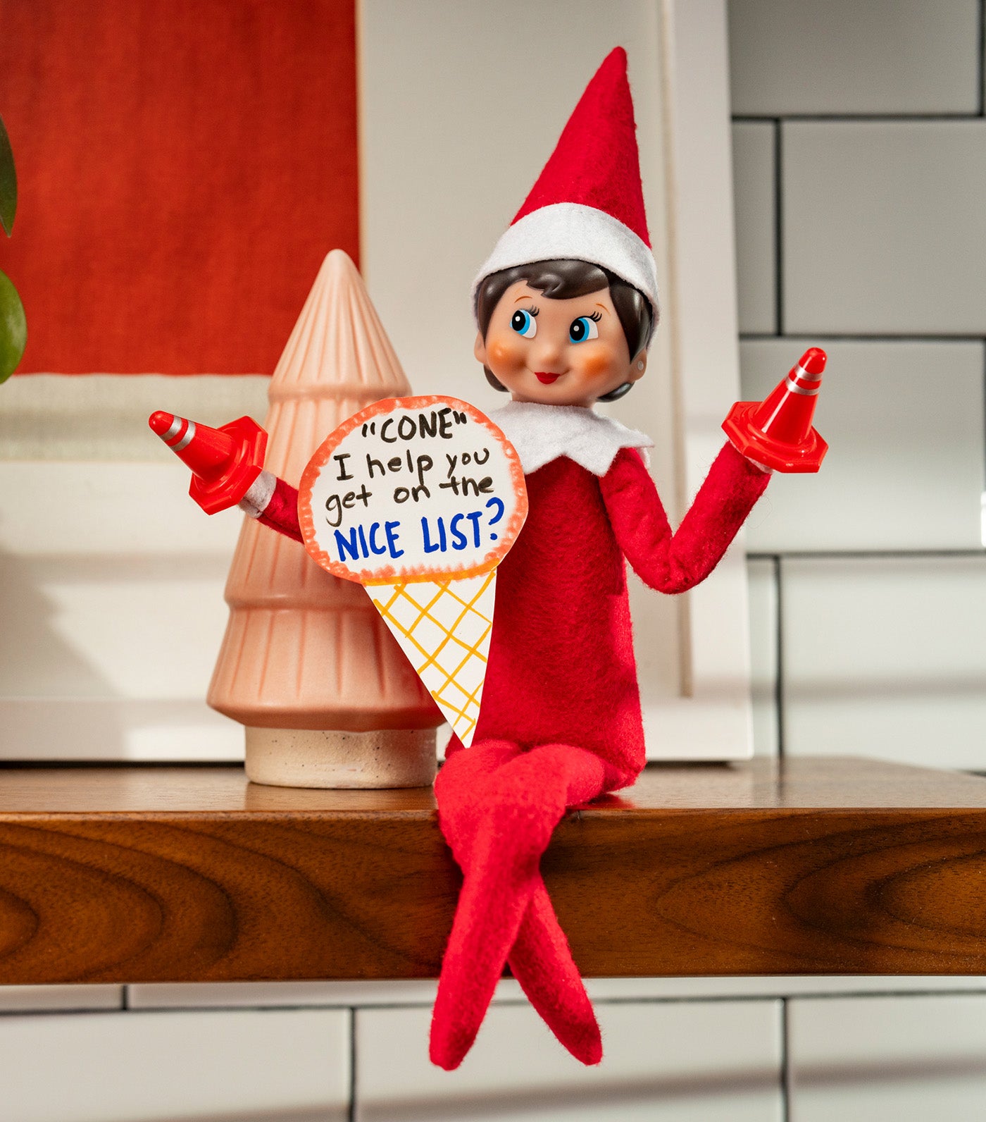 The Elf on the Shelf® Tradition Set Girl with Blue Eyes