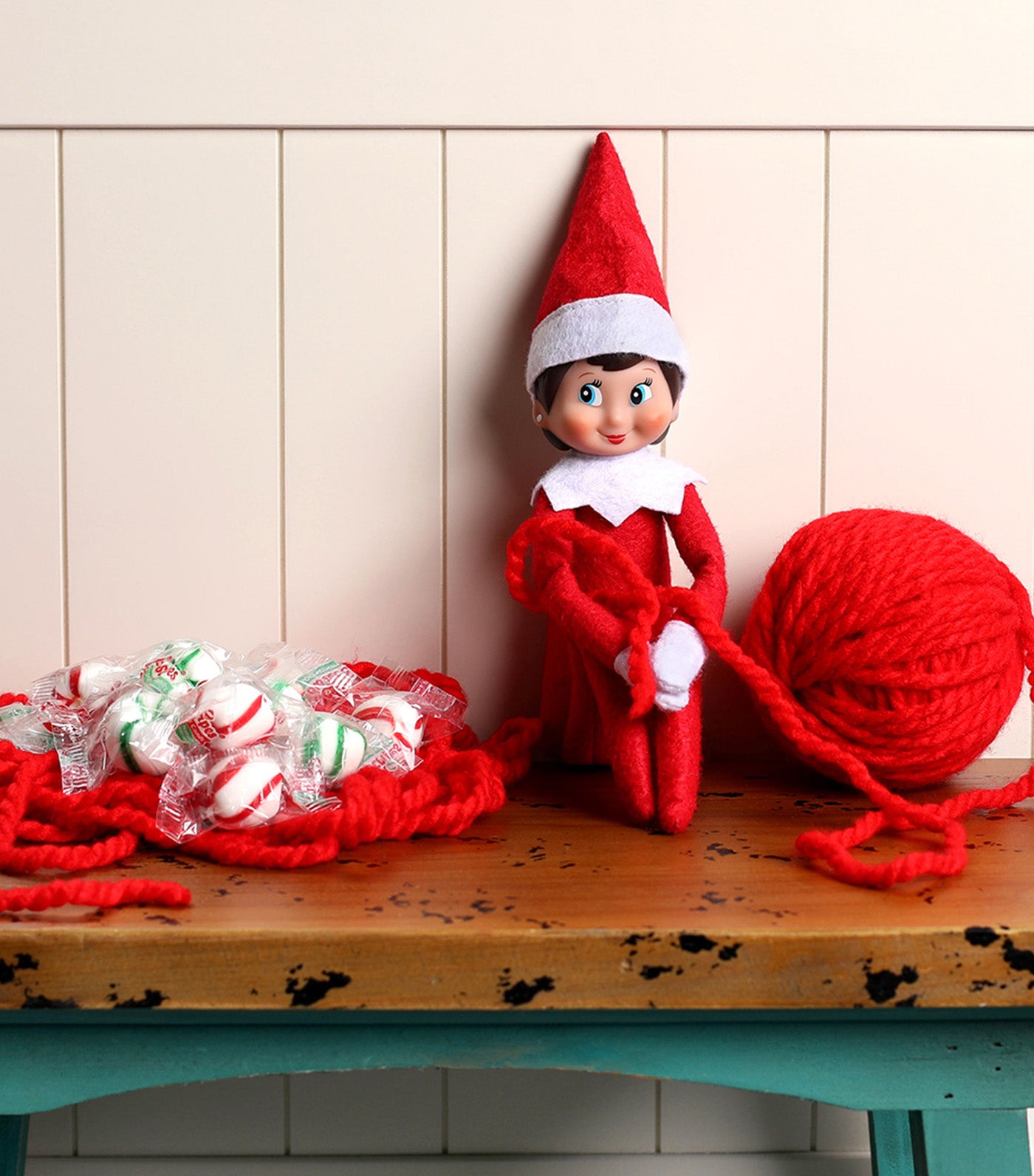 The Elf on the Shelf® Tradition Set Girl with Blue Eyes