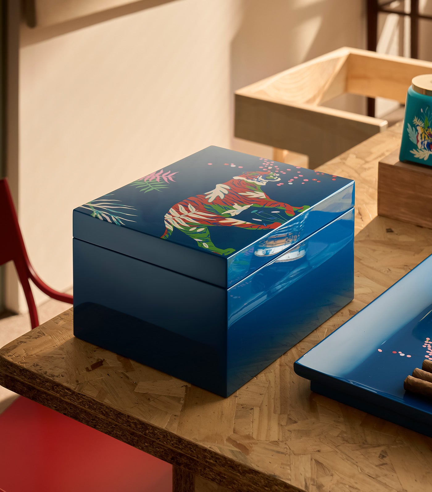 Tigris Cigar Box Blue