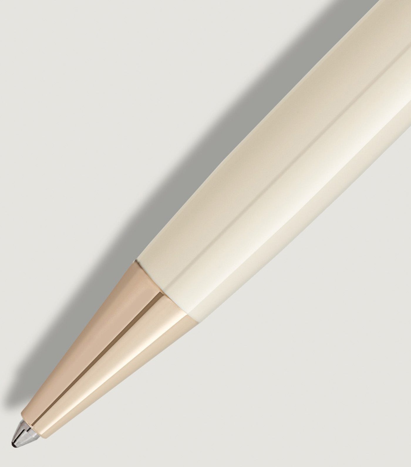 Montblanc Meisterstück Romeo & Juliet Doué Classique Ballpoint White