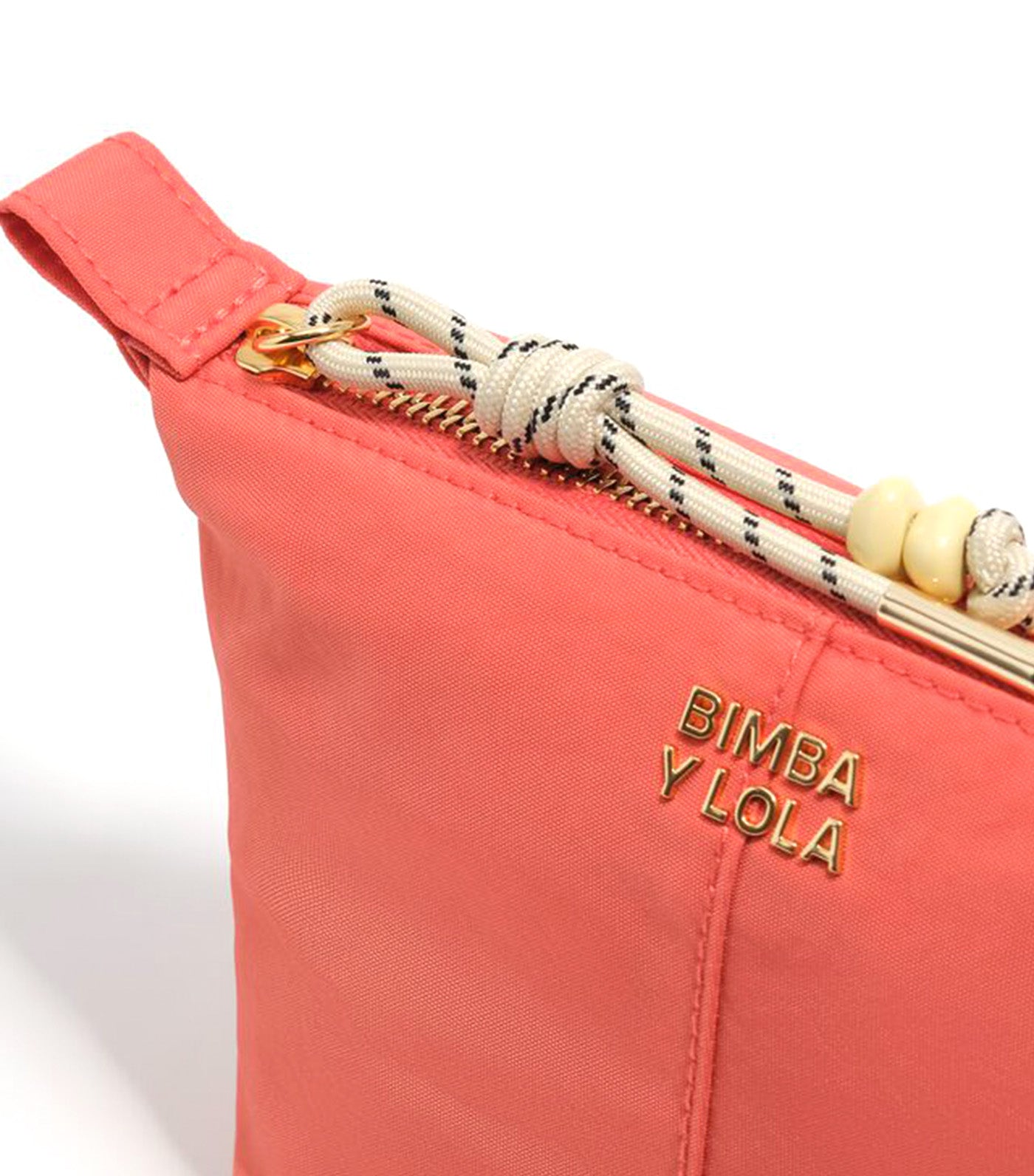 Nylon Trapecio Make-Up Case