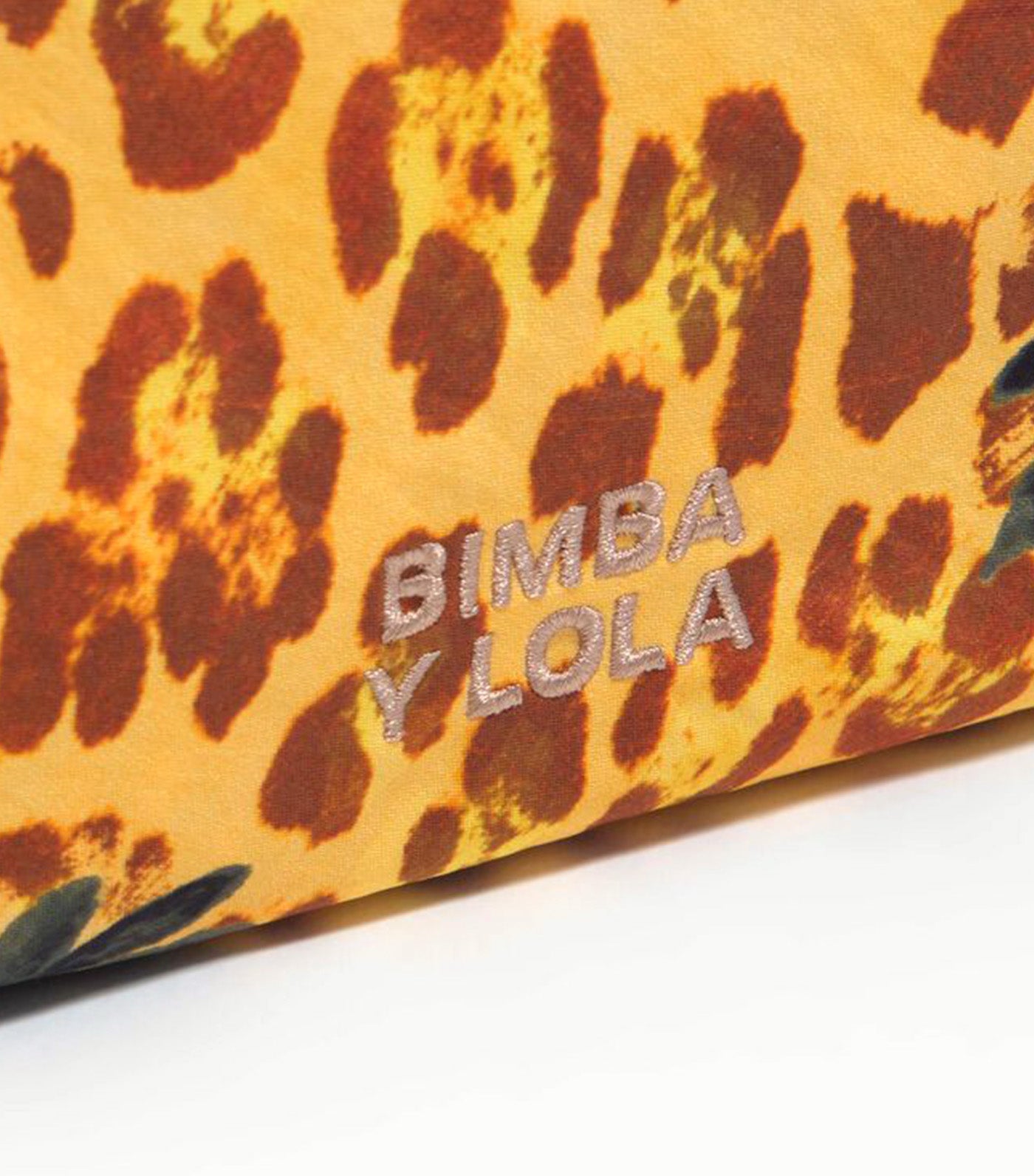 Small Nylon Make-Up Case