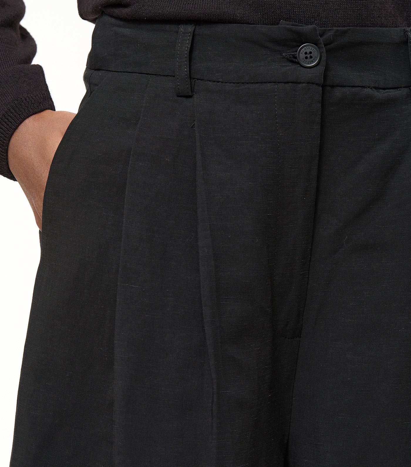 Humility Lao Shorts 700 Black