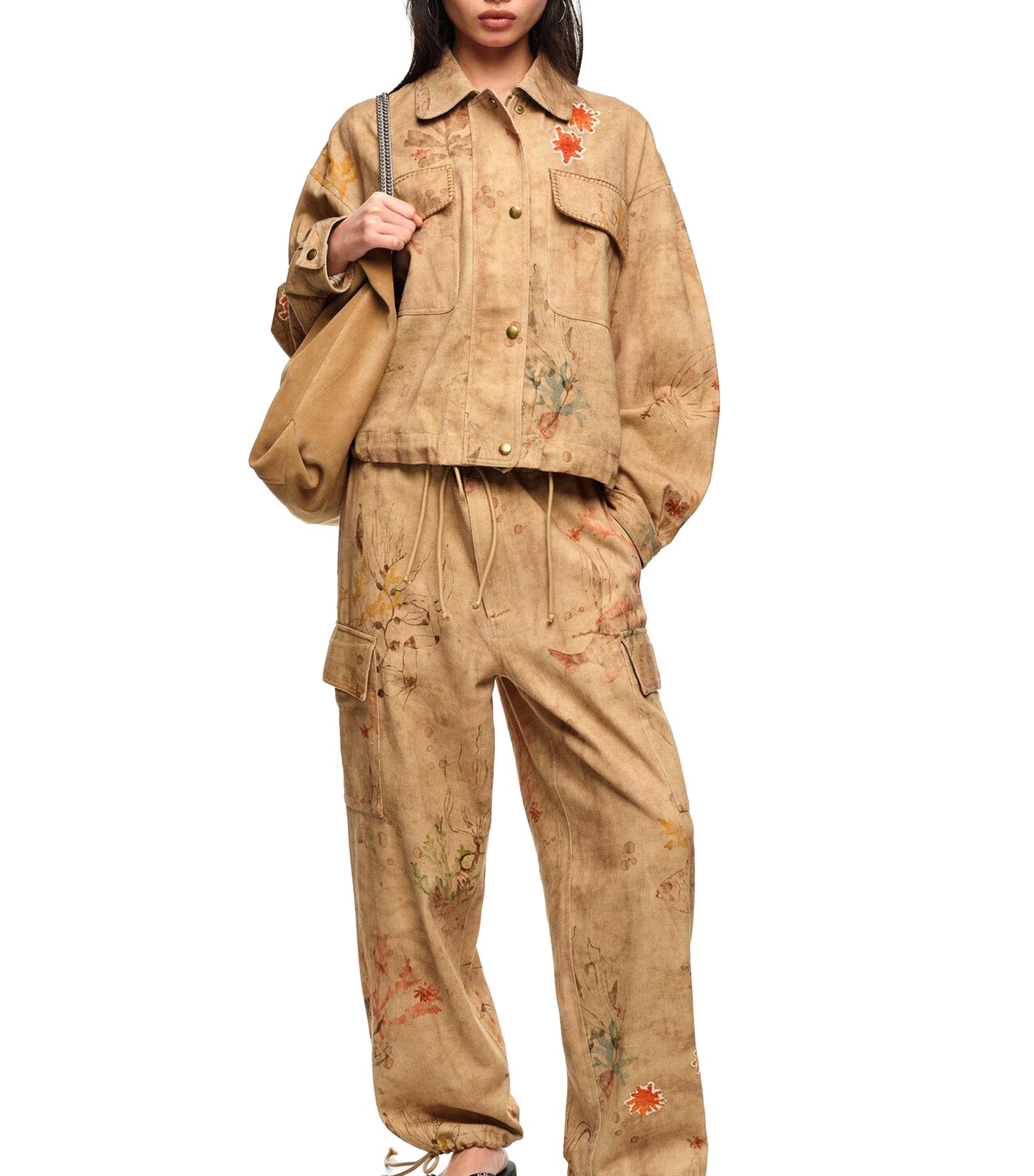 Cargo Pants with Stitching and Underwater Patches Brown