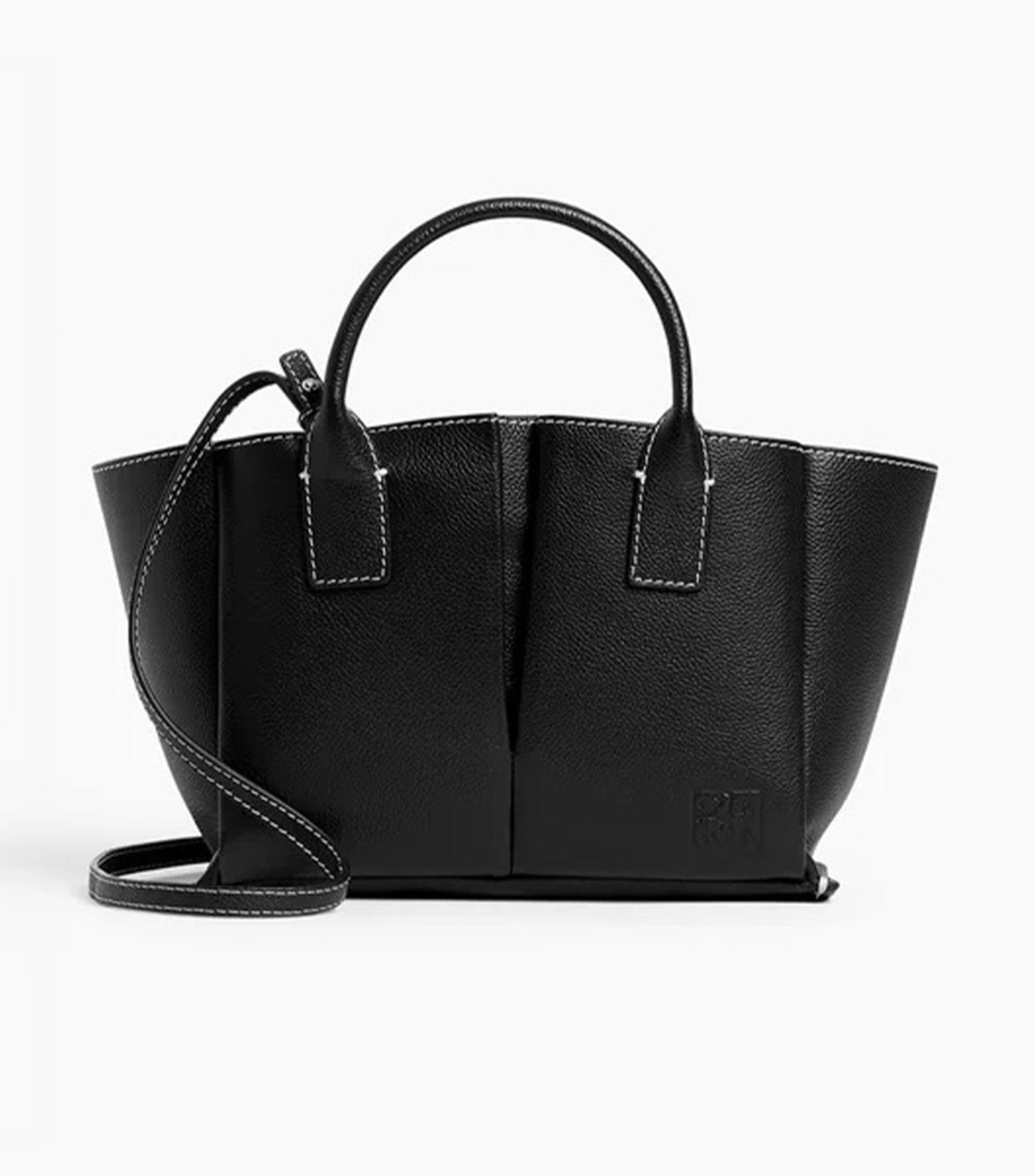 Le Tanneur Elena Small Handbag in Grained Leather Black