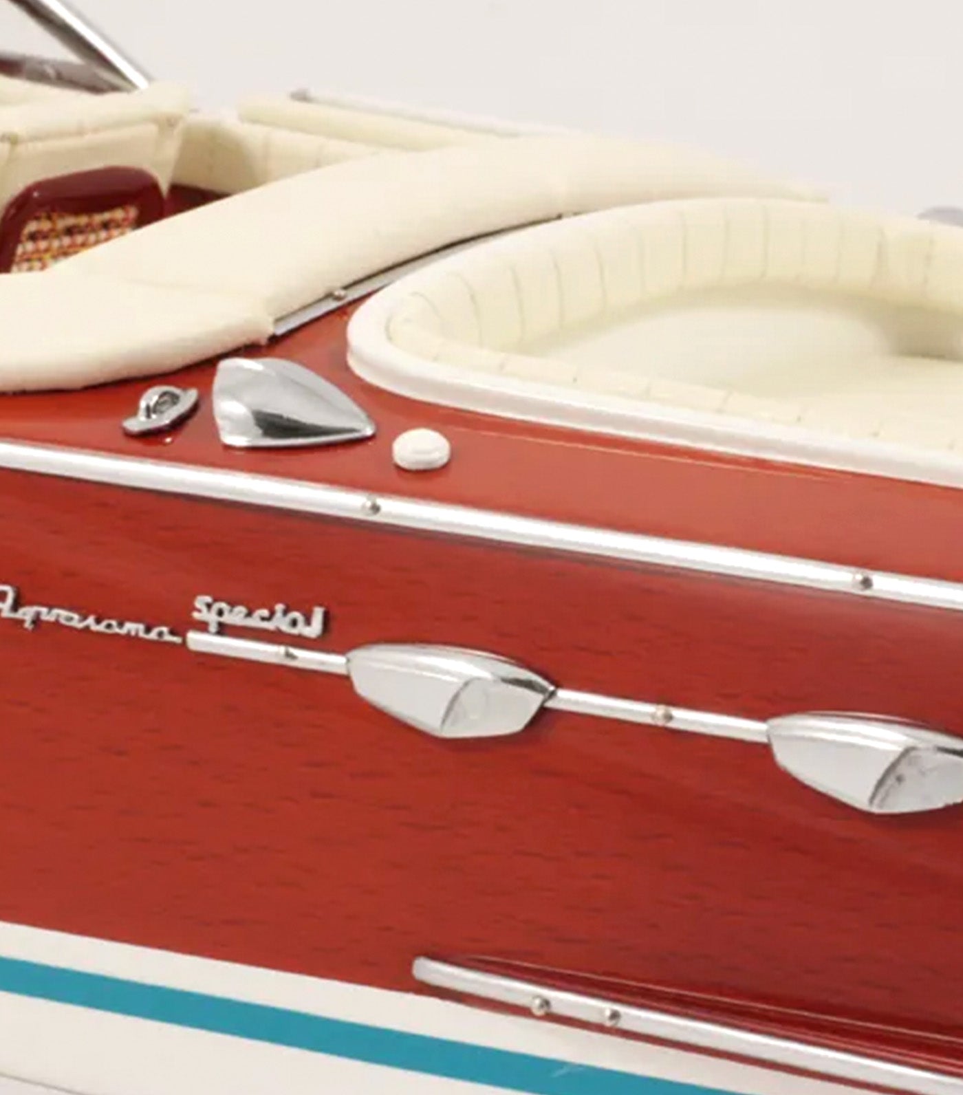 Riva Aquarama Special 58cm Ivory