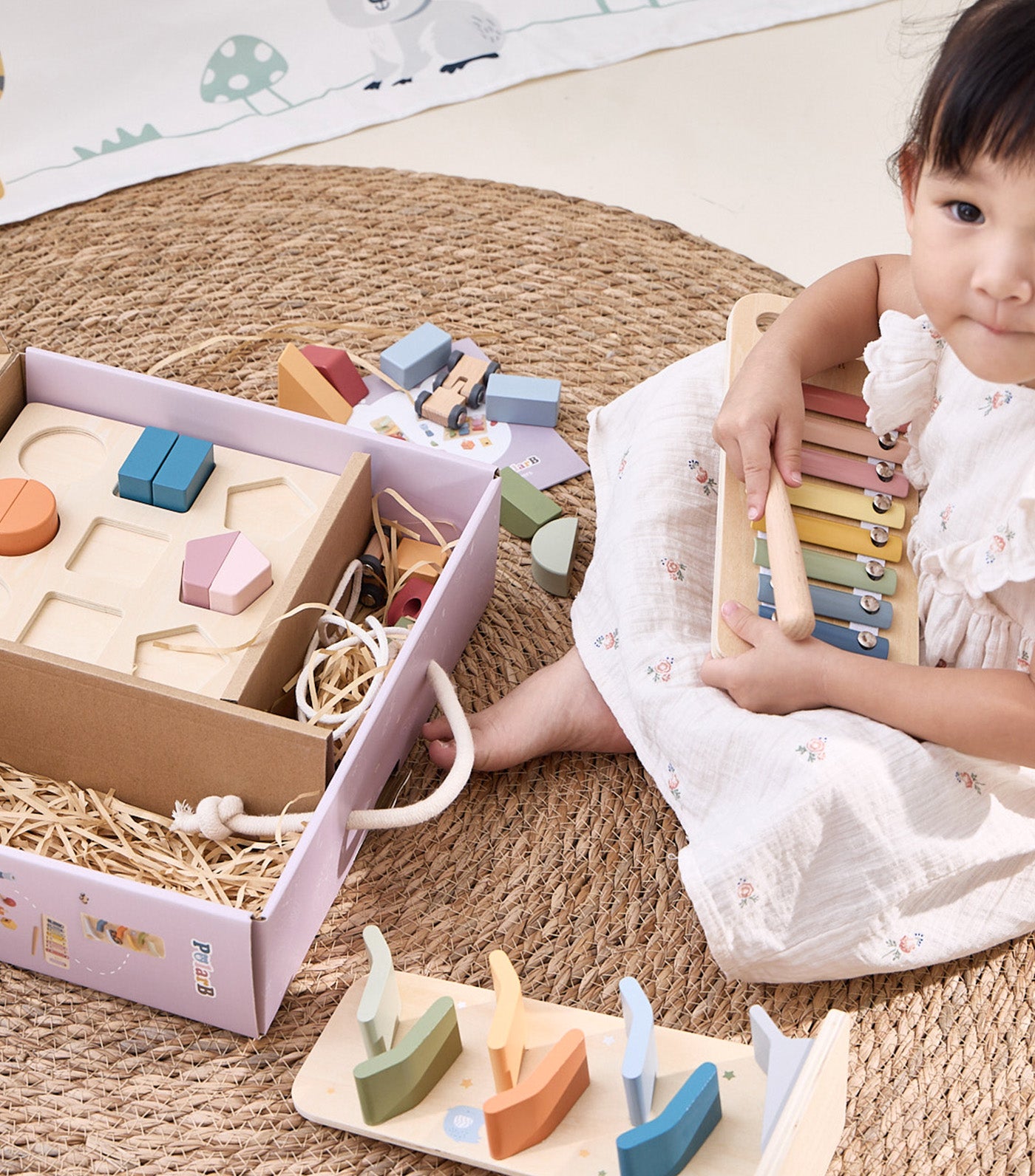 Grow-With-Me Box Color Crafters