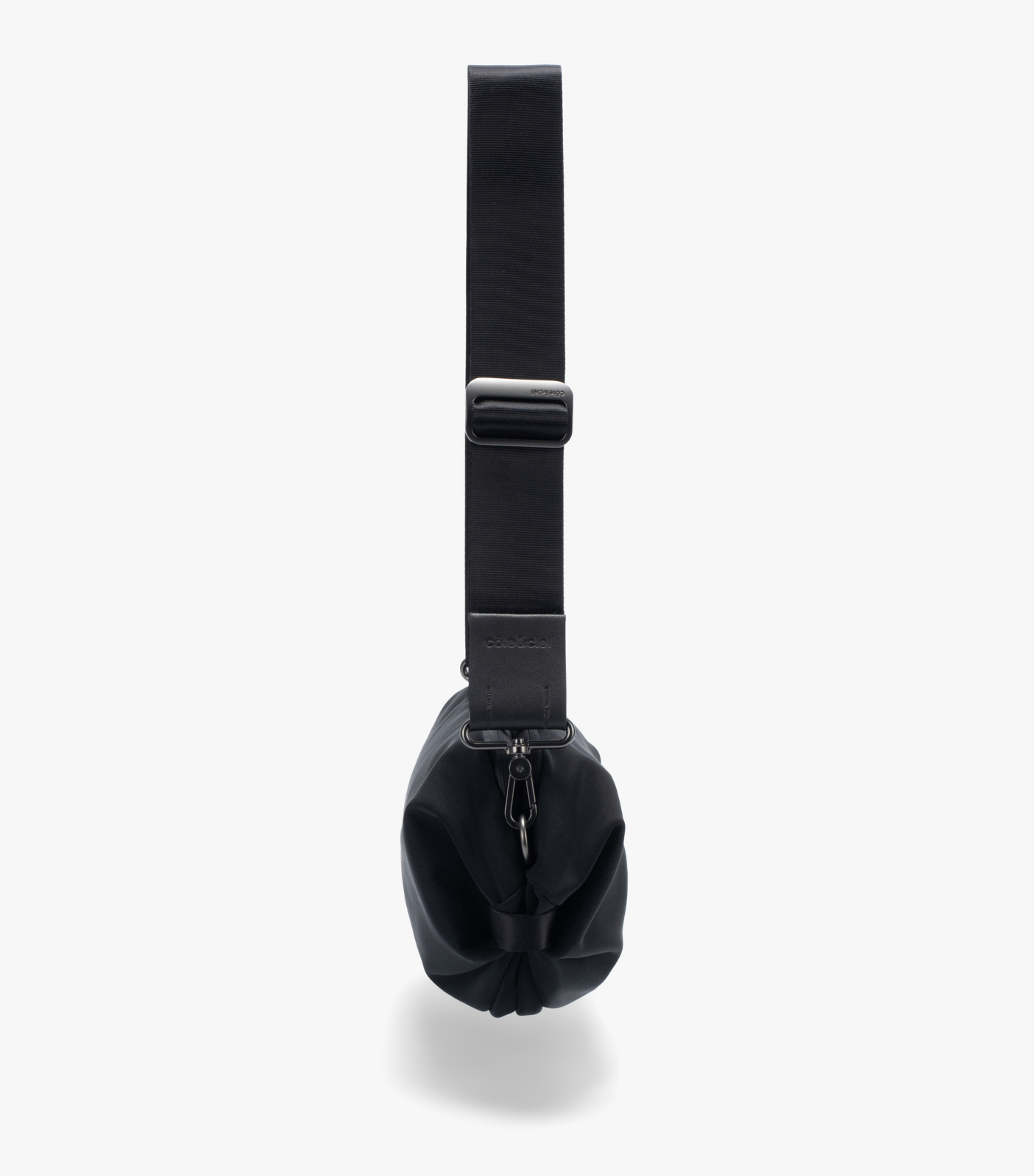 Mesta Onyx Black