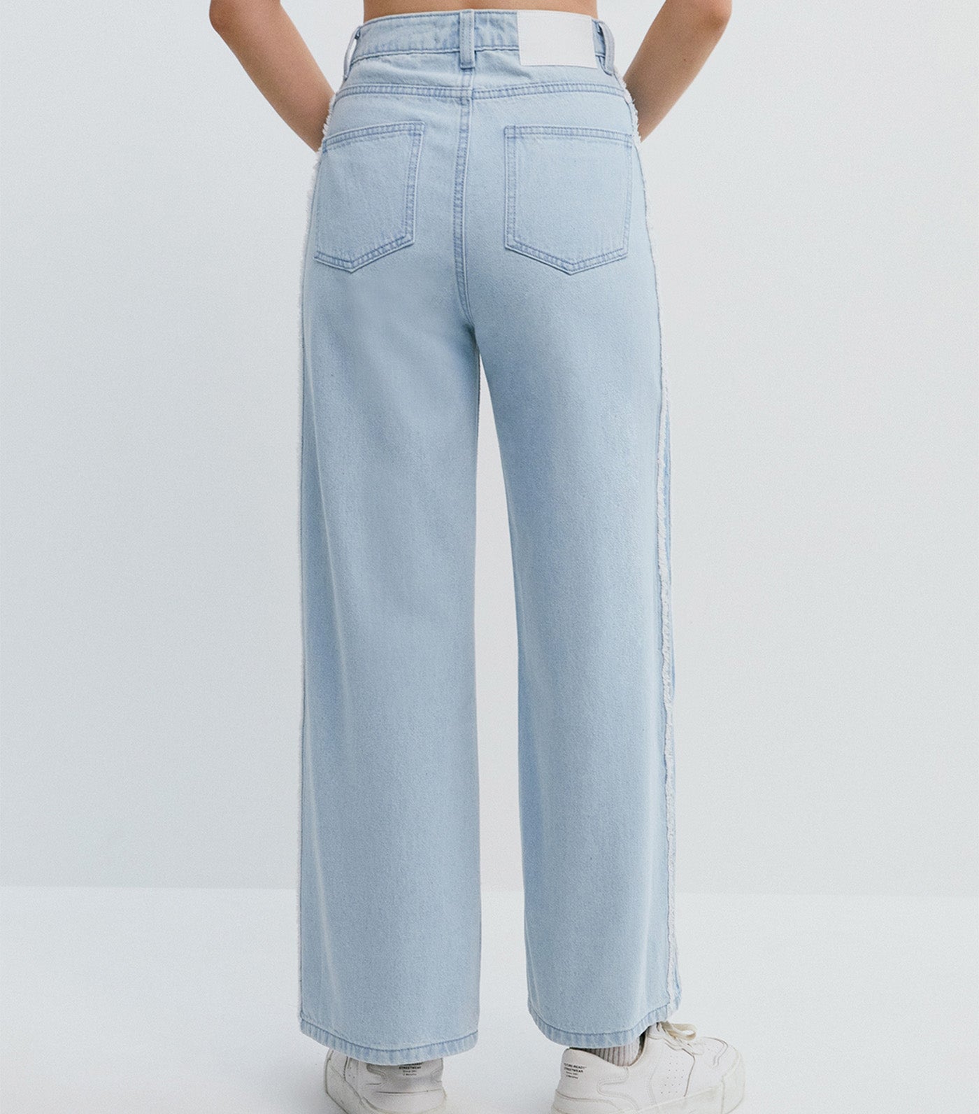 Side Trim Wide Leg Jeans Light Blue