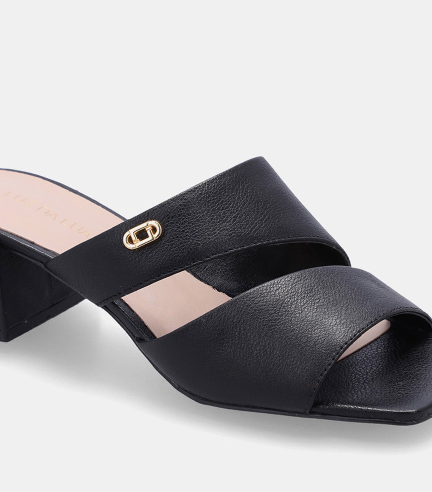 Sandals Saara