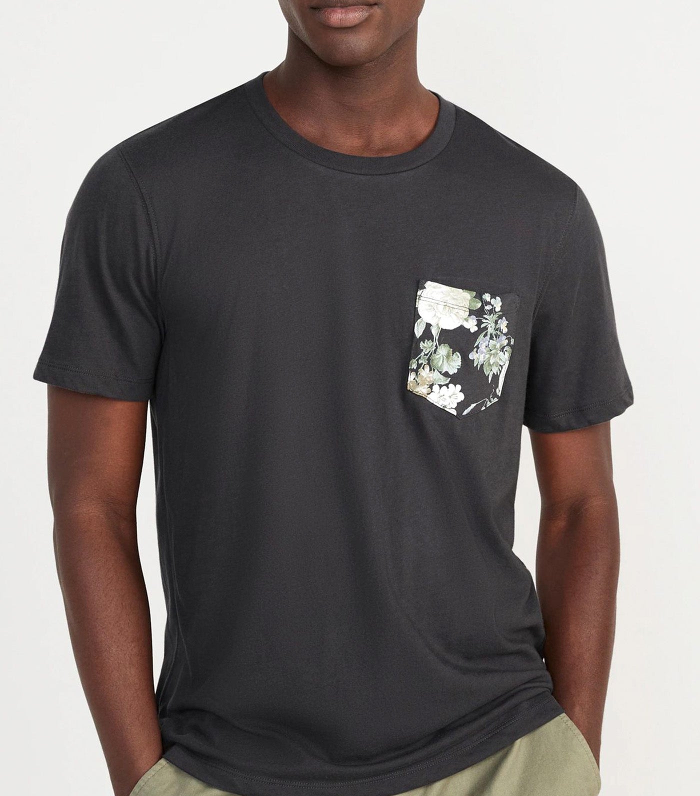 Soft-Washed Crew-Neck Graphic Pocket T-Shirt Panther