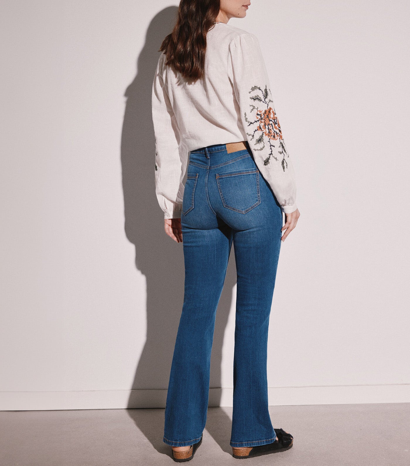 Boot Cut Jeans Sustainable Wash Denim