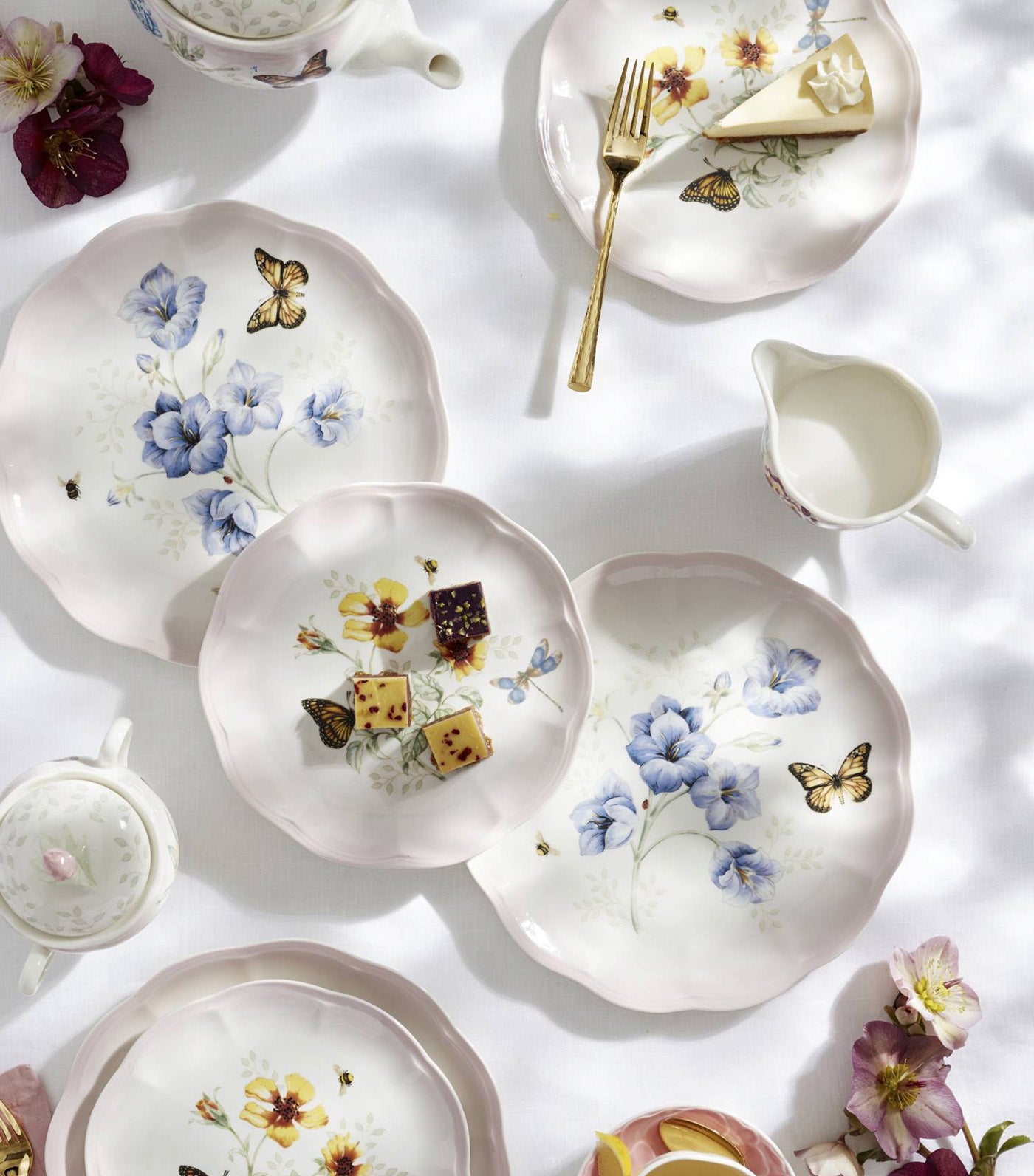 Lenox Butterfly Meadow Classic Dinnerware Collection | Rustan's