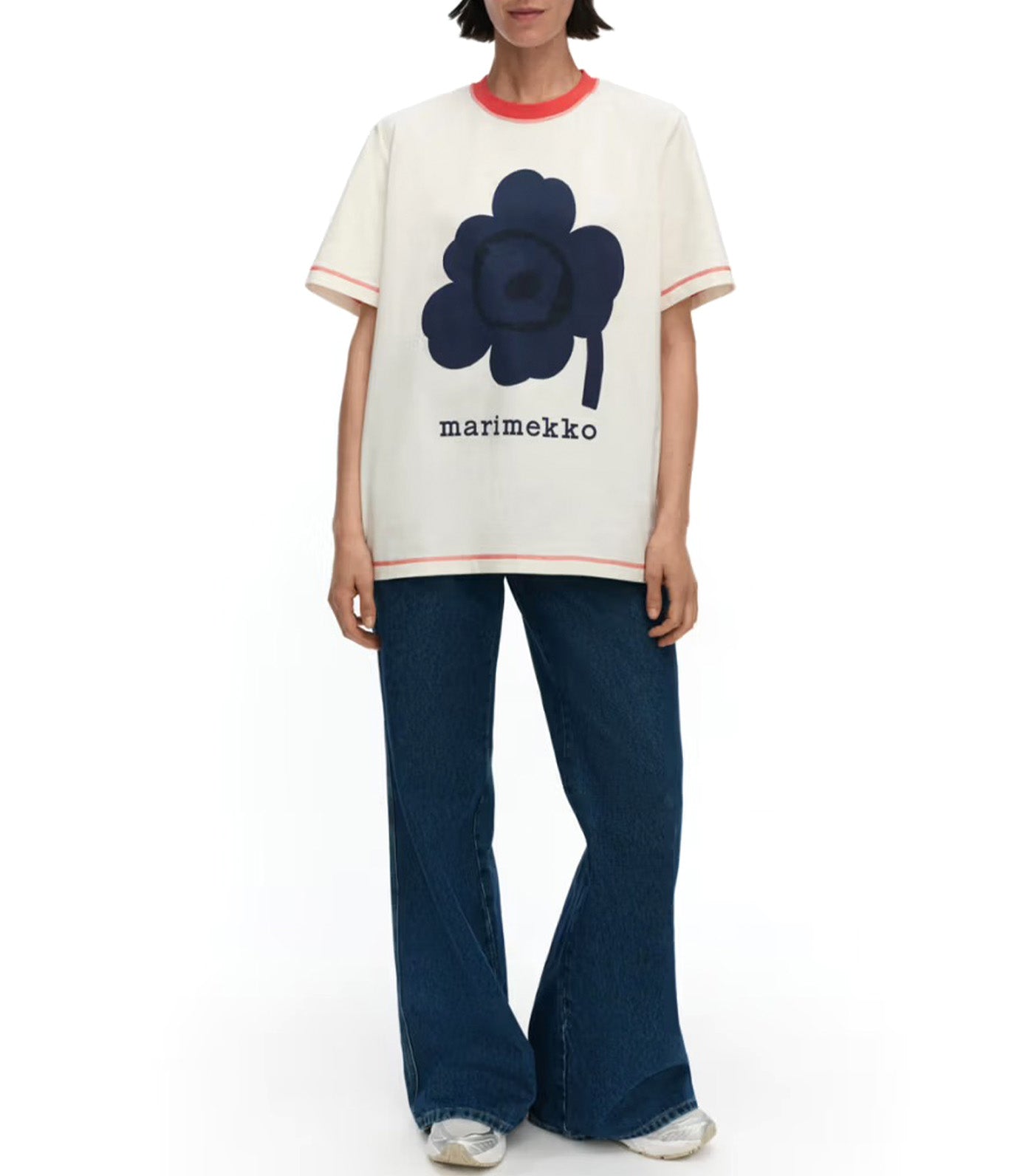 Tarttua Unikko Placement Kioski T-Shirt Off White/Navy/Red