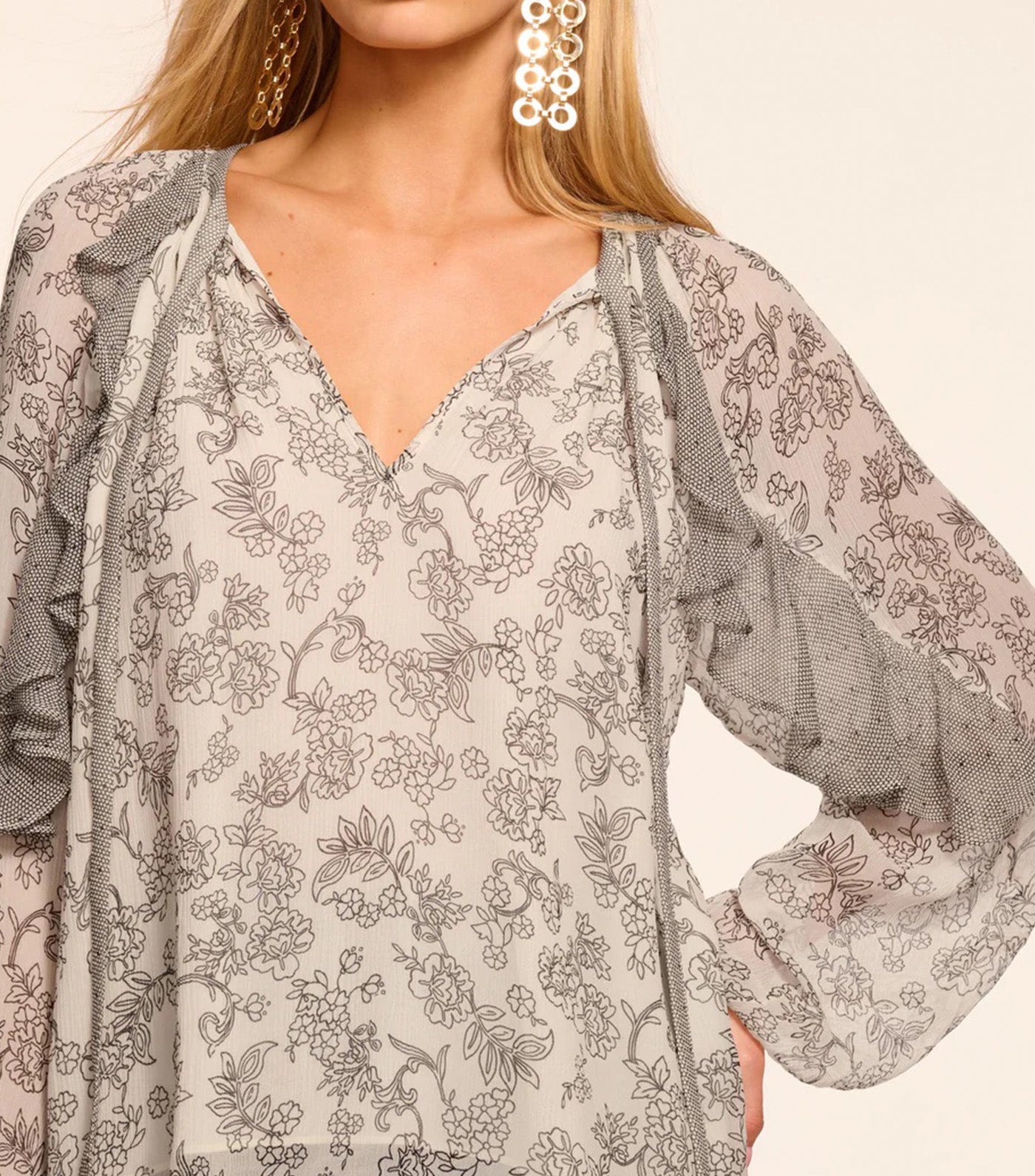 Emily Blouse Bone/Black Floral