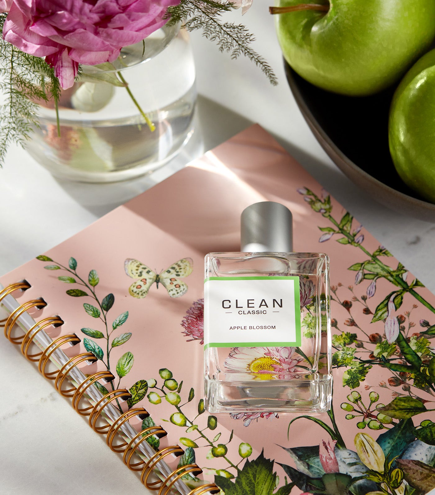 CLEAN CLASSIC Apple Blossom