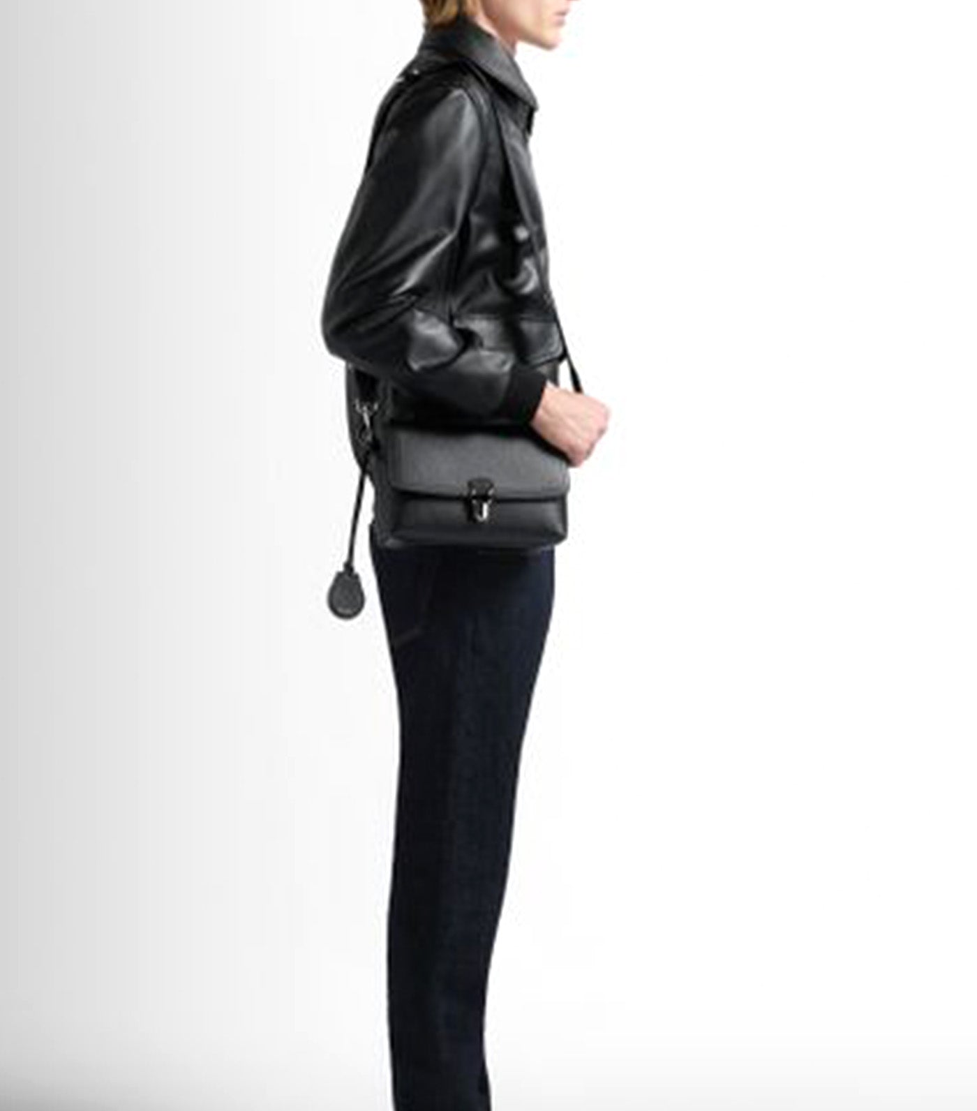 Capitol Crossbody Bag in Grained Leather Black