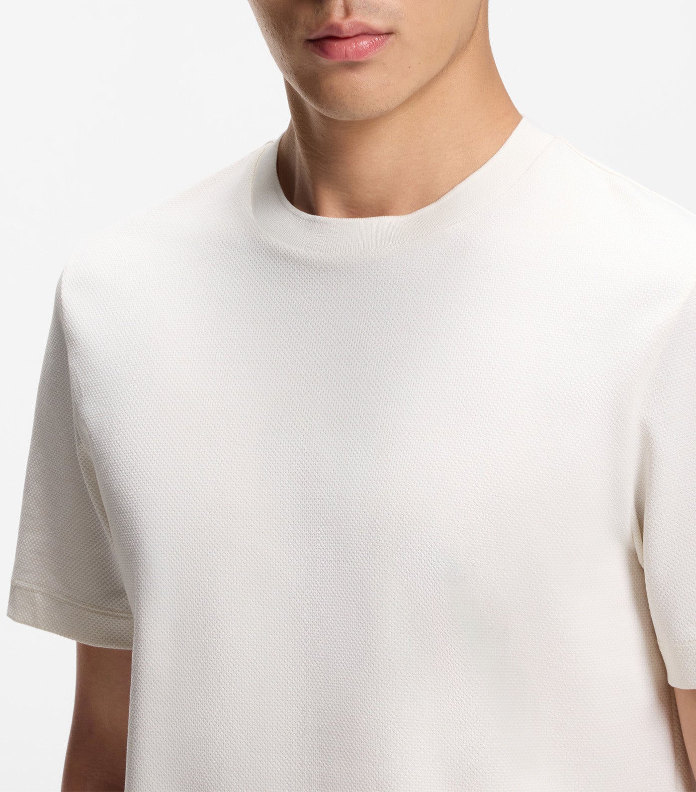 Cotton T-Shirt with Bubble Structure