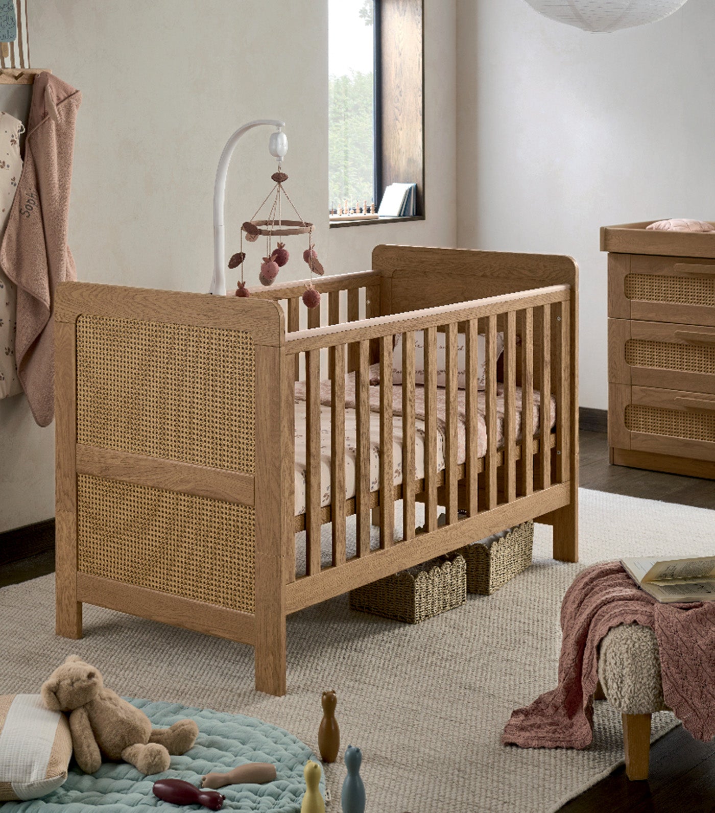 Esna Cotbed Rattan